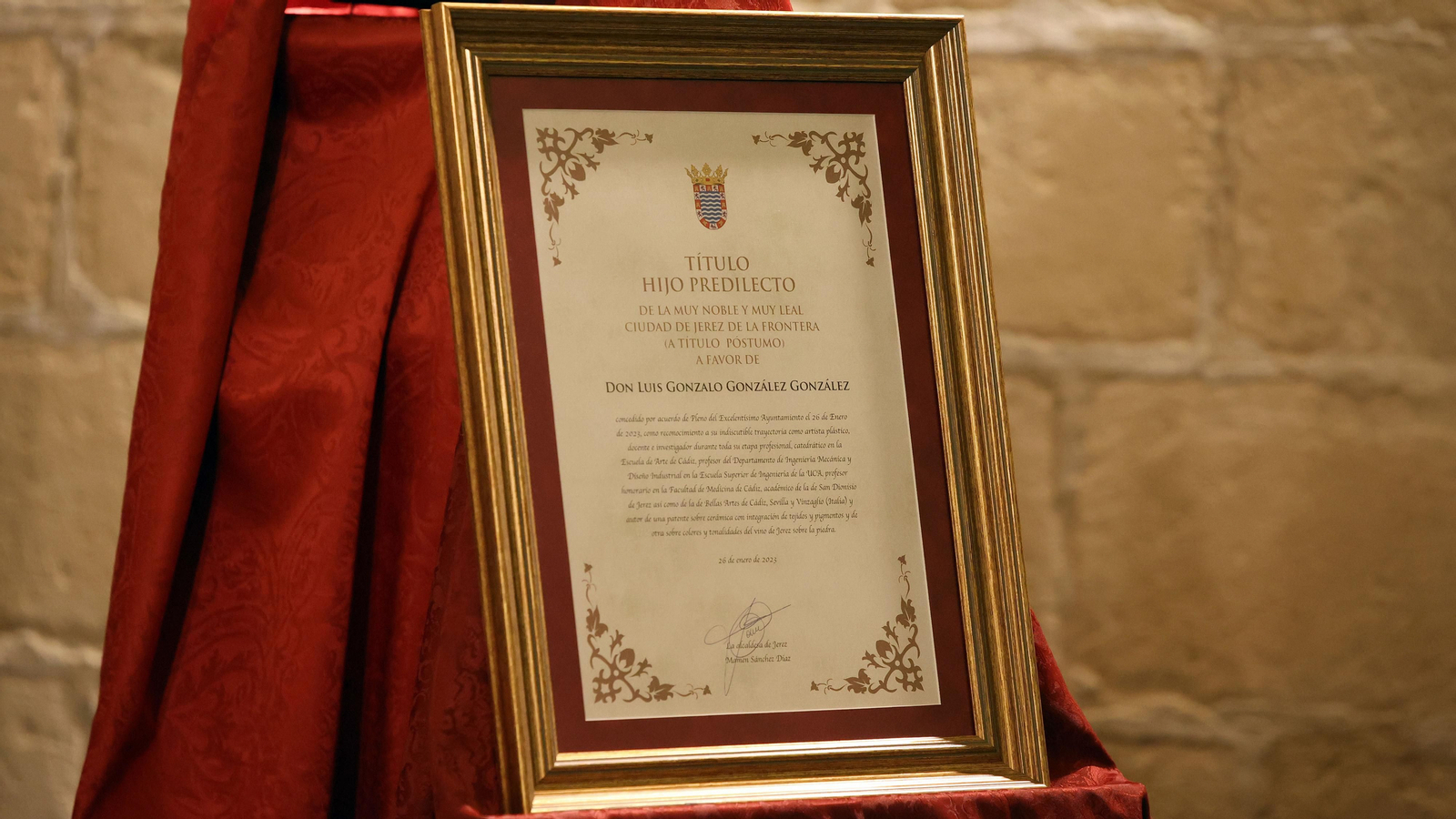 Nombramiento de Luis Gonzalo como Hijo Predilecto de Jerez a Título Póstumo