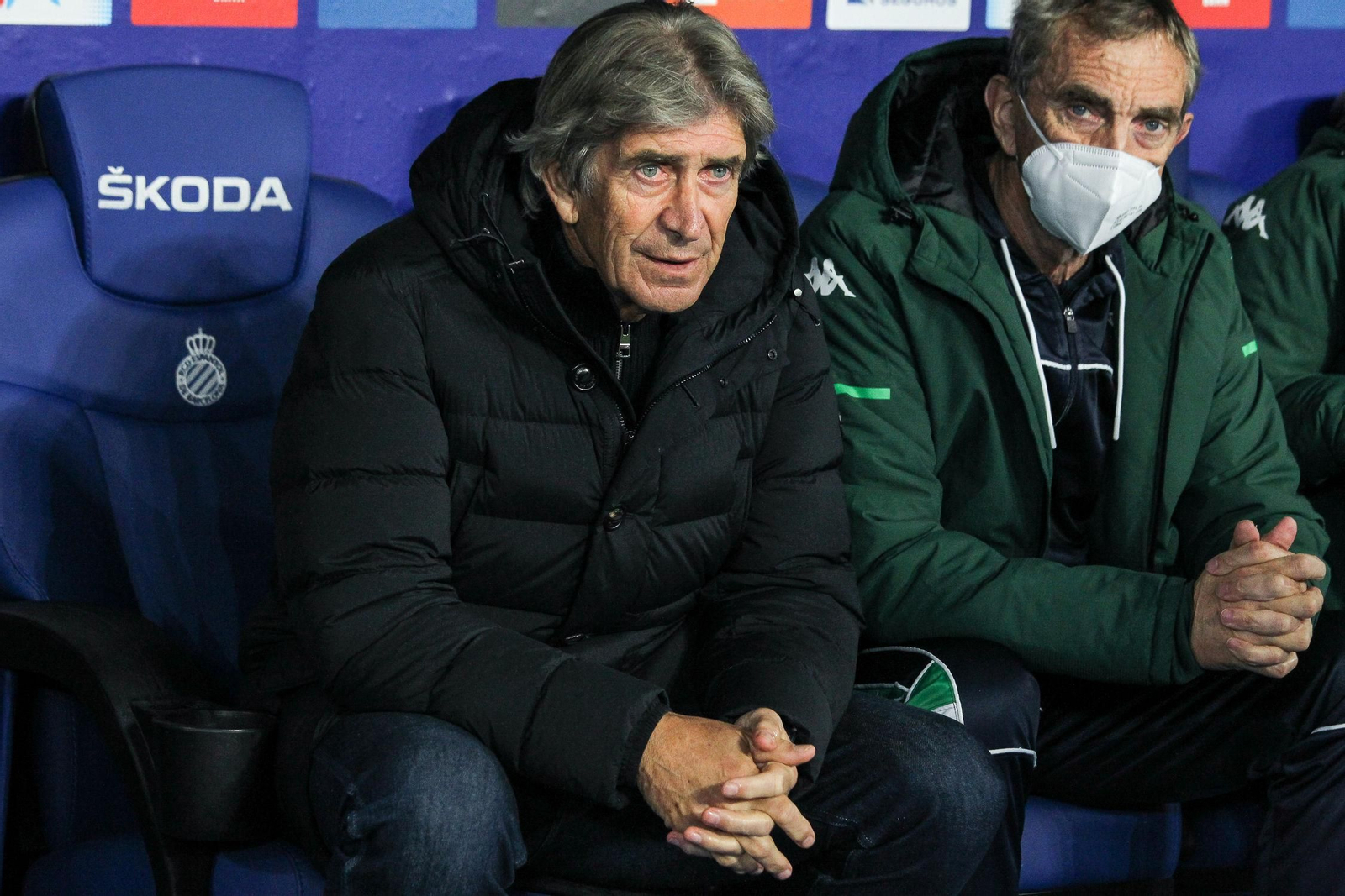 Pellegrini, en el banquillo del Betis.