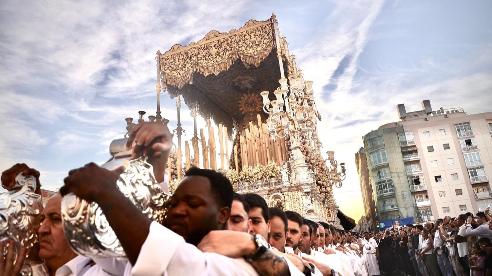 Procesión extraordinaria de la Virgen de la Trinidad.