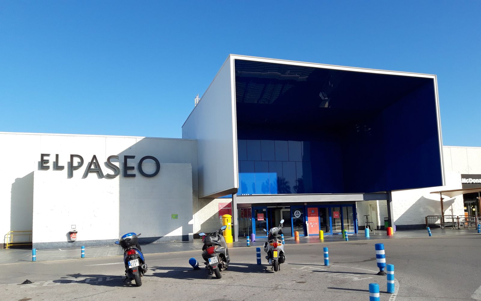 Una imagen del centro comercial El Paseo.