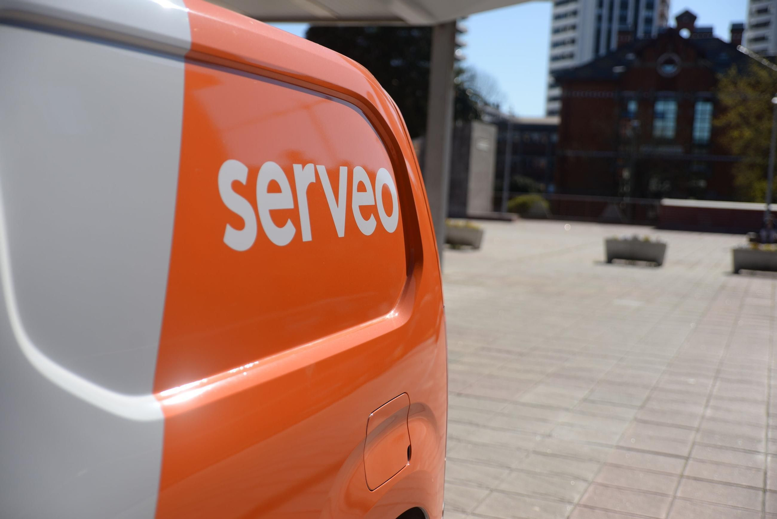 Serveo ha implantado sistemas de desinfección con una esterilización total del entorno quirúrgico. Serveo ha implantado sistemas de desinfección con una esterilización total del entorno quirúrgico.