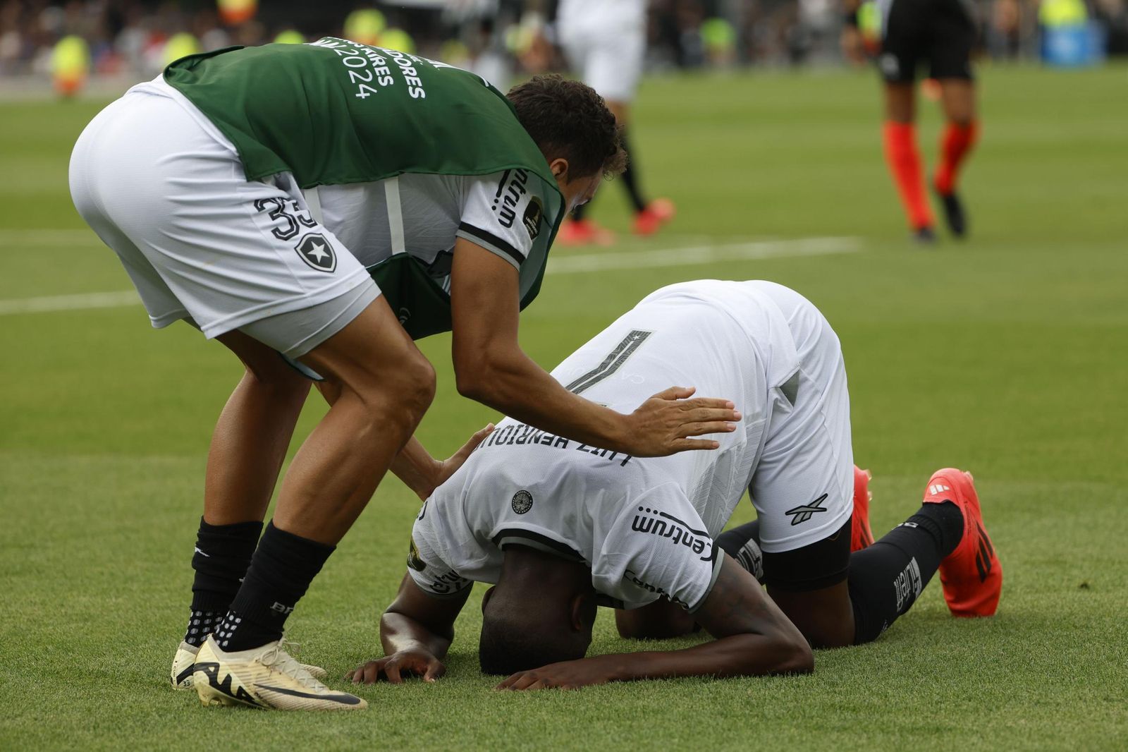 Las fotos de una final de la Libertadores histórica; Botafogo, campeón con 10, ante Atlético Mineiro