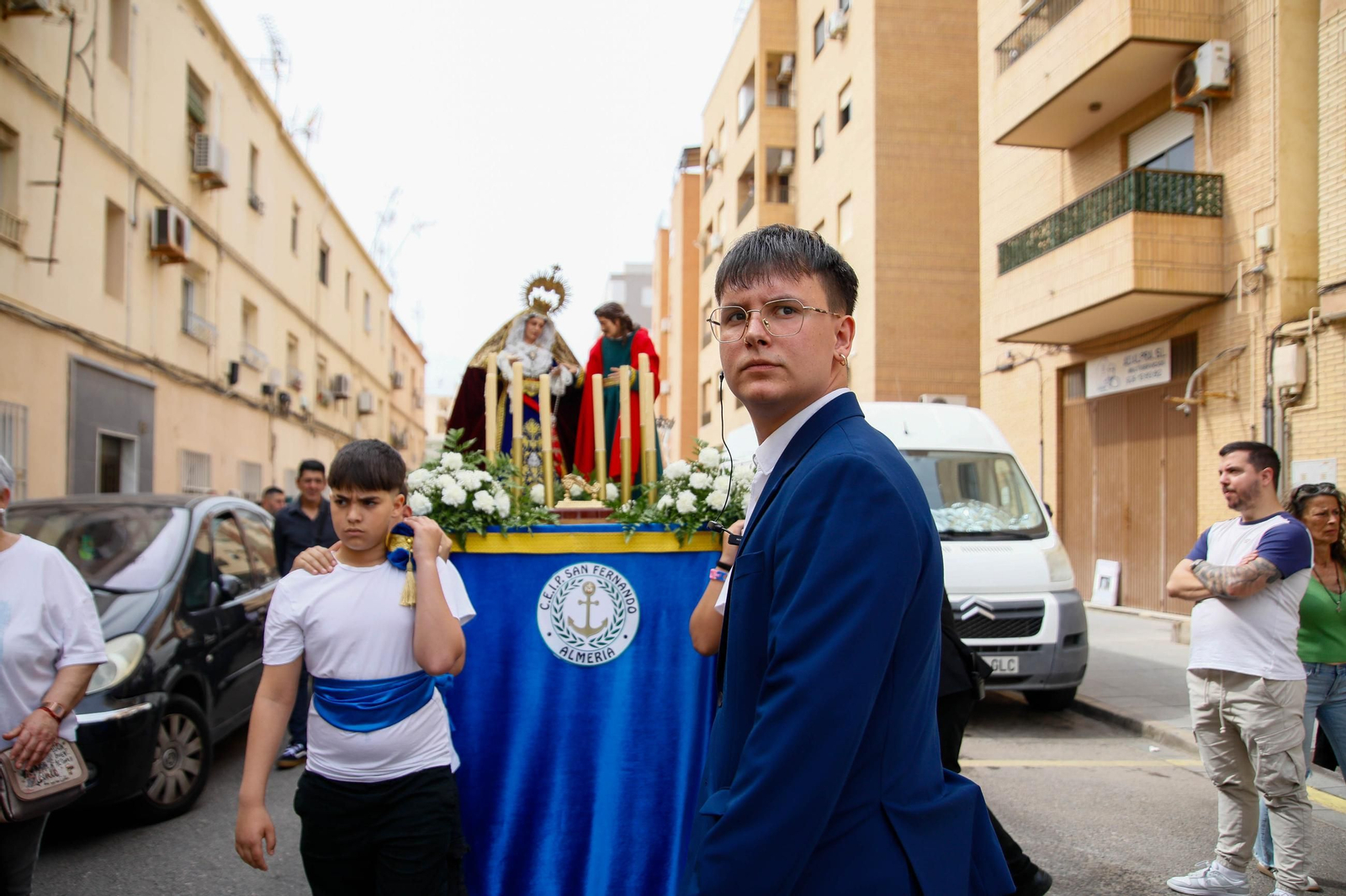 Las imágenes del CEIP San Fernando de El Zapillo de la ciudad de Almería en procesión en el viernes de dolores