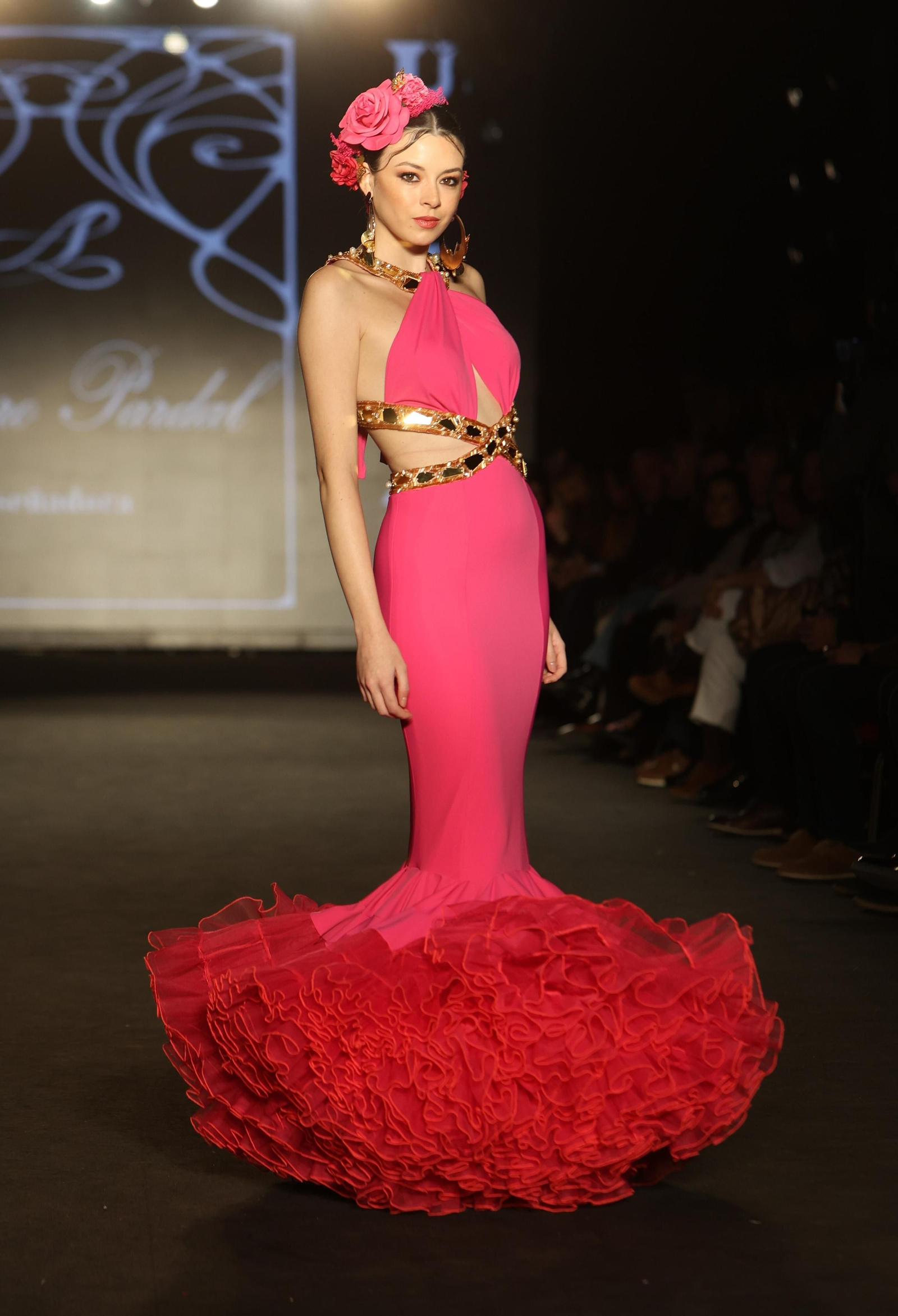 El elegante desfile de la diseñadora malagueña Amparo Pardal en We Love Flamenco 2023