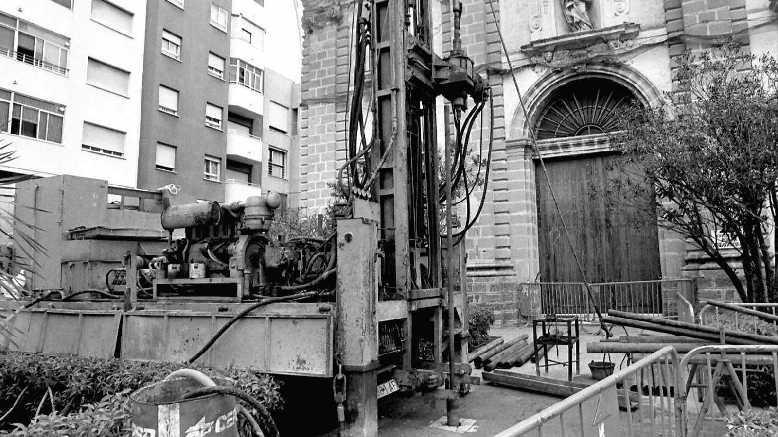 Trabajos previos al soterramiento a la altura de San José