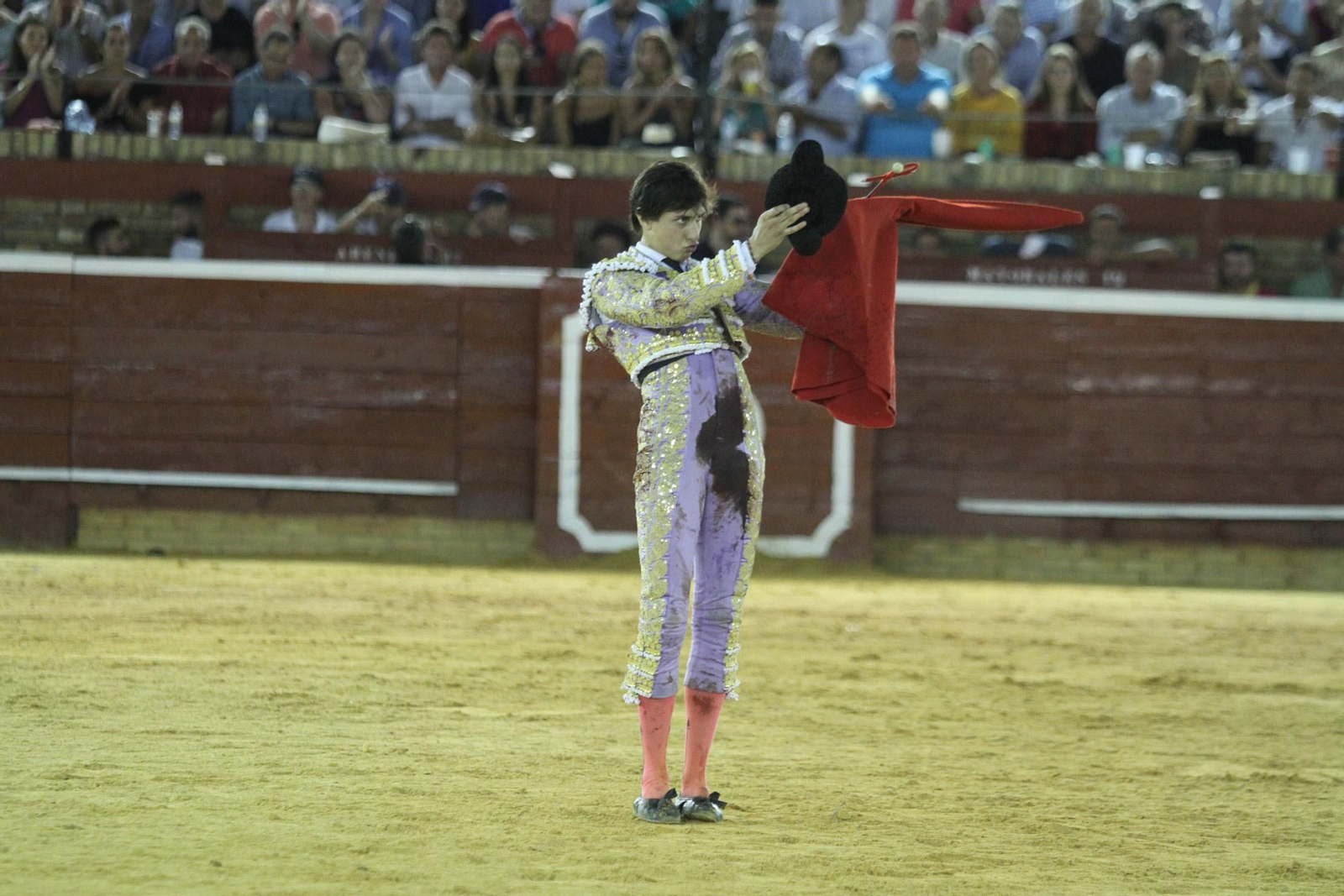 Imágenes de lidia de Roca Rey