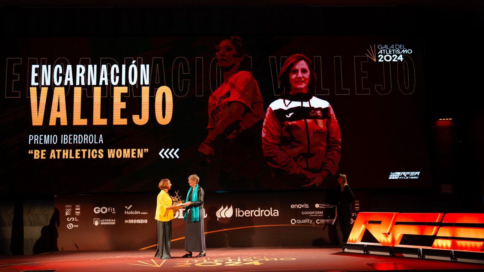 Encarna Vallejo, reconocida en la Gala Anual del Atletismo Español.