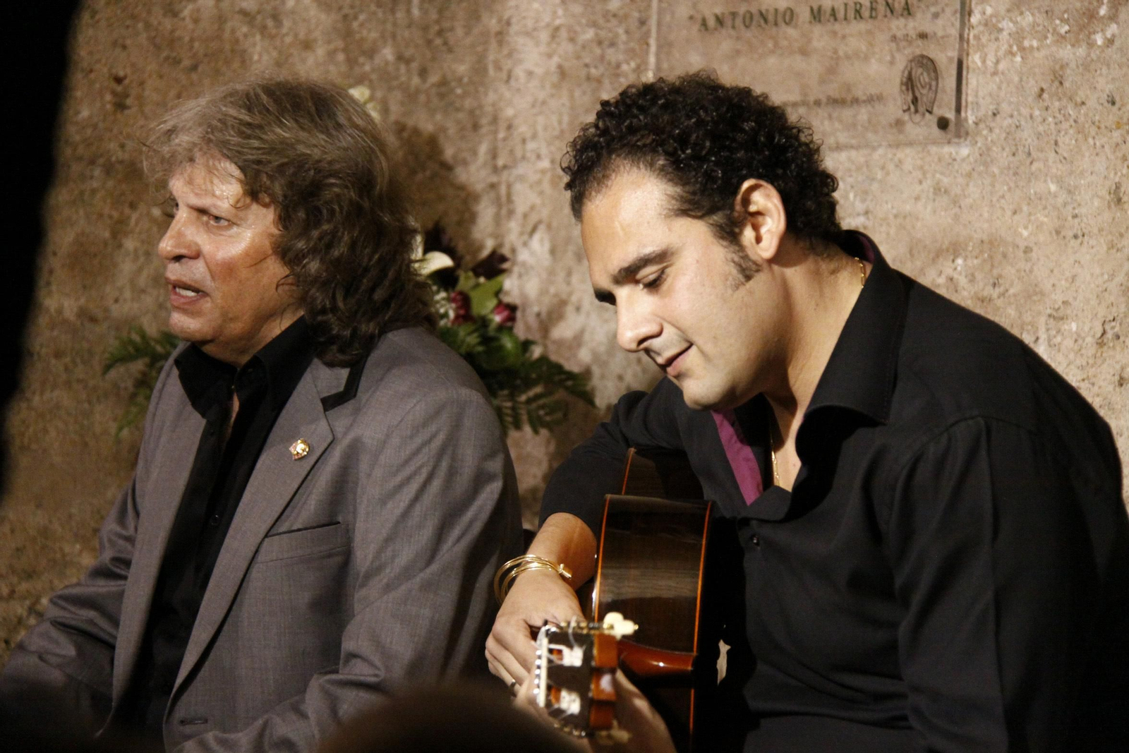José Mercé, con Diego el del Morao en la Peña El Taranto, de Almería, en 2013