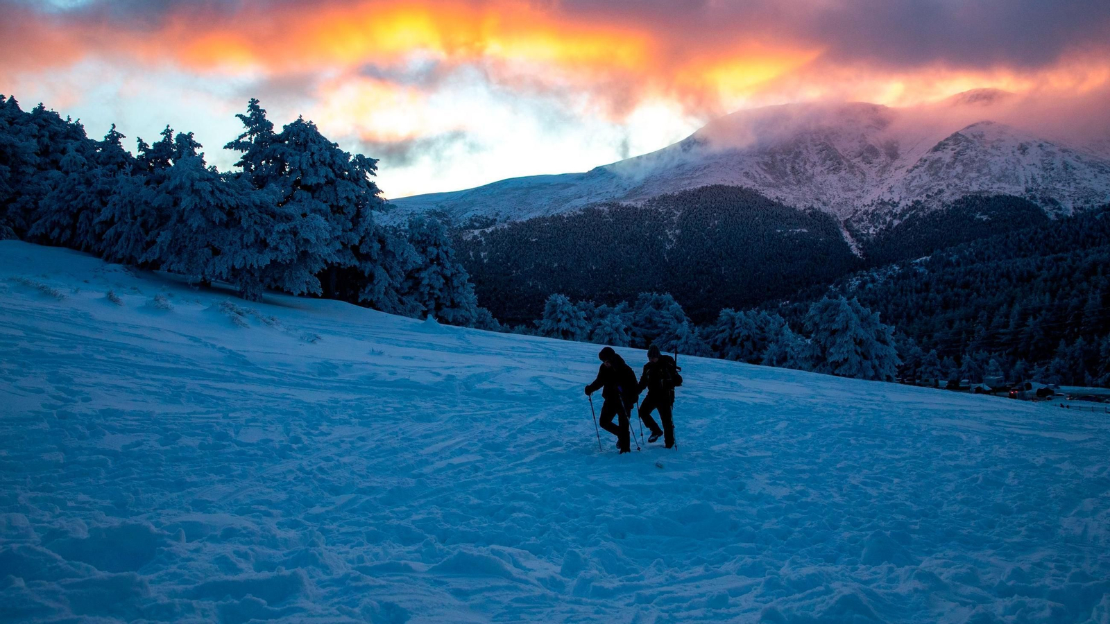 La nieve en la montaña.
