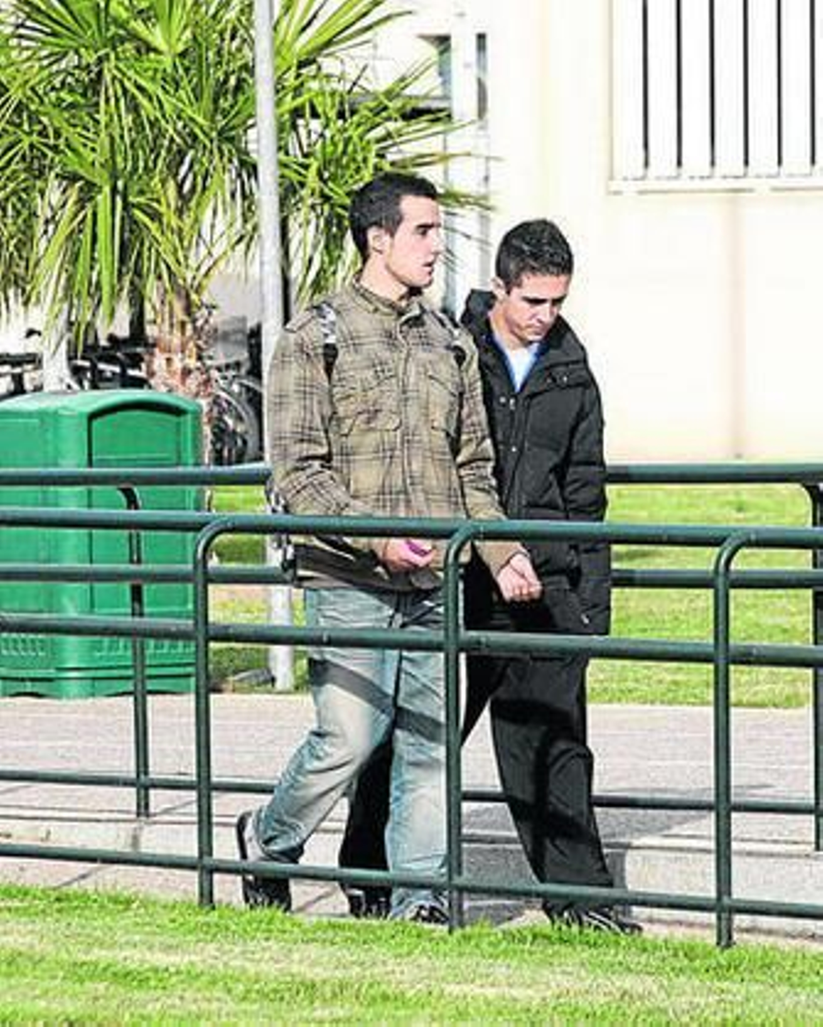Alumnos de la UCO en el Campus de Rabanales.