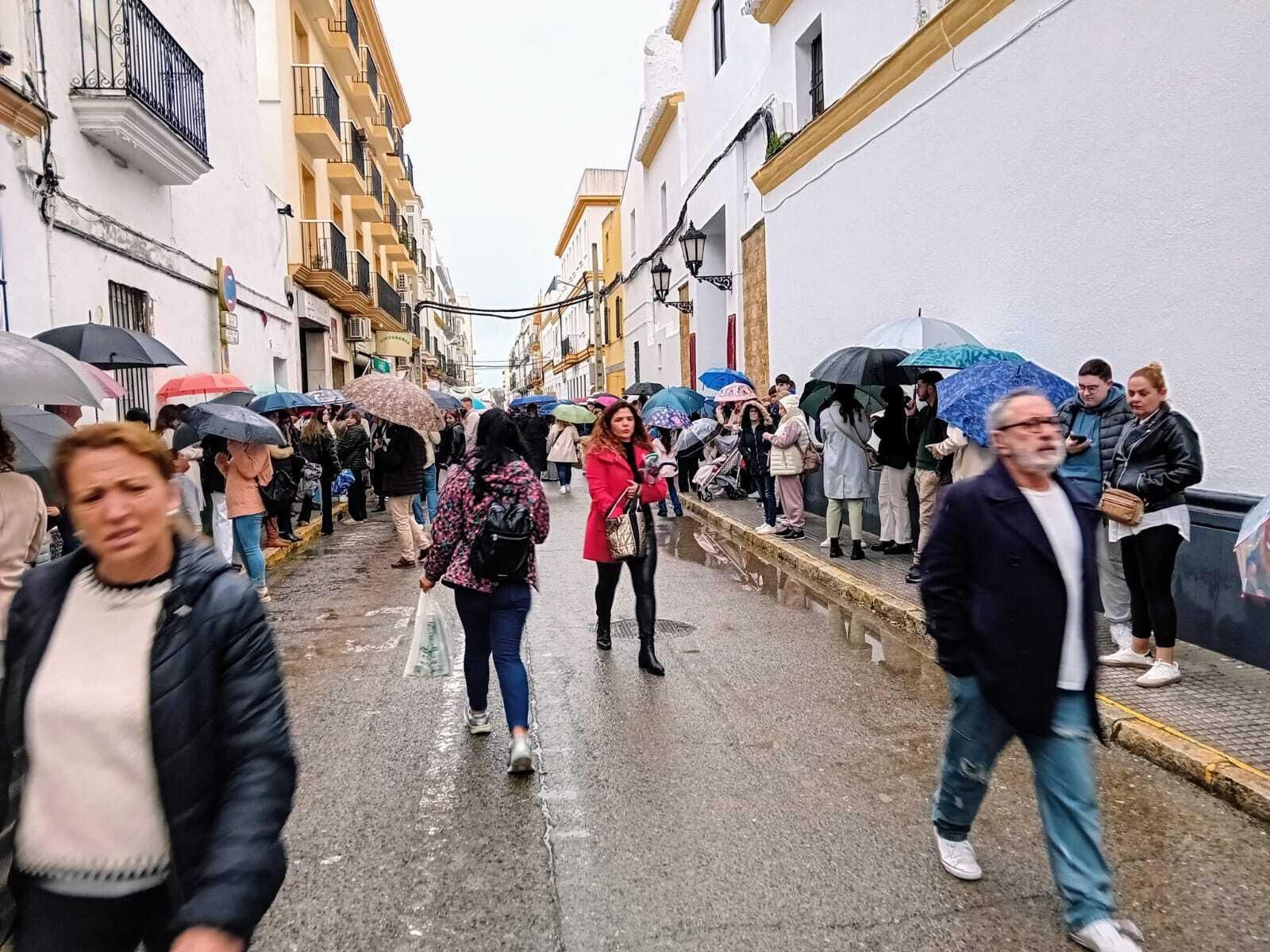 Las imágenes del Lunes Santo en Chiclana 2024: El Perdón y Humildad y Paciencia