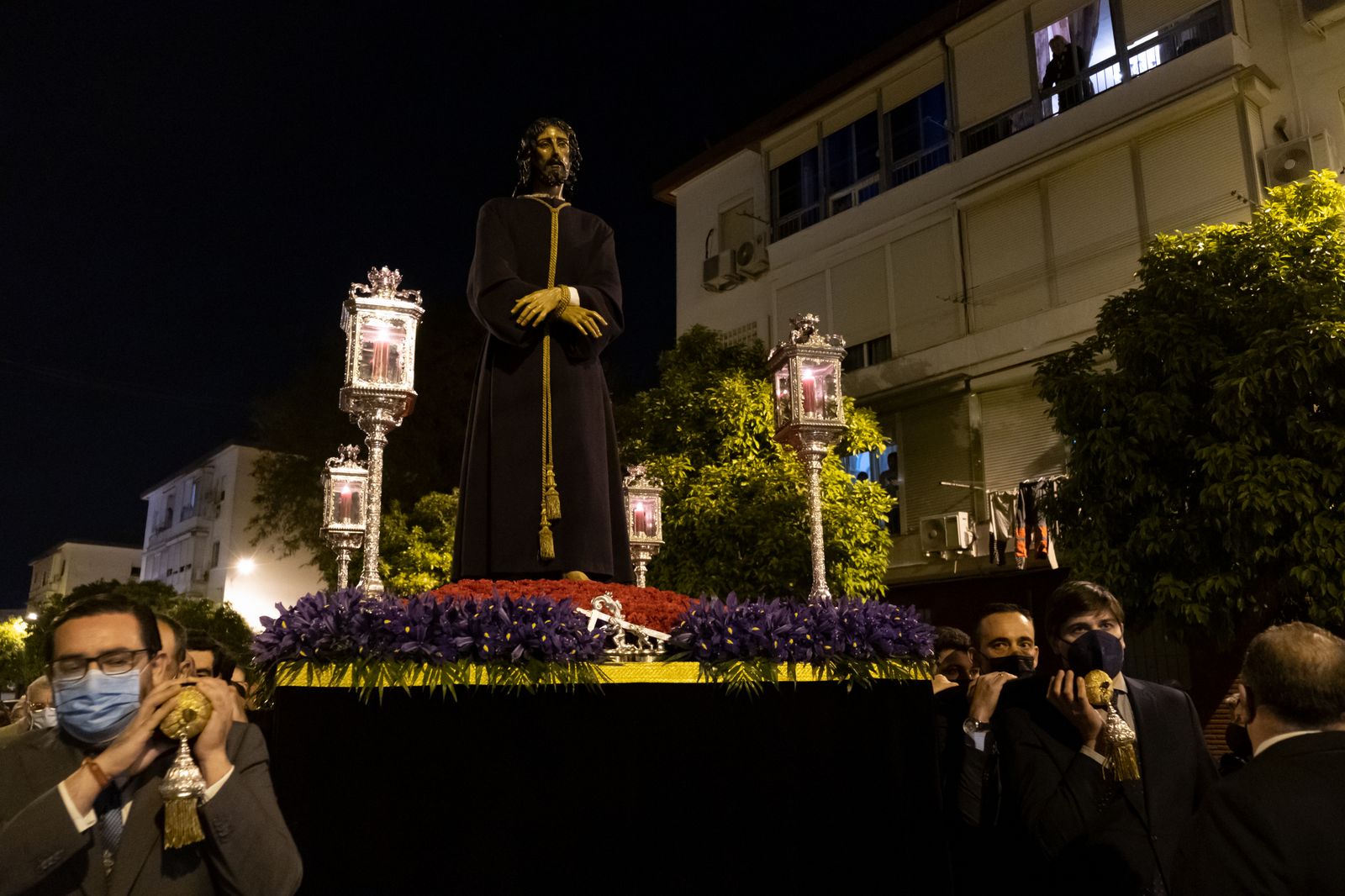 El vía crucis del Cautivo de Santa Genoveva, en imágenes