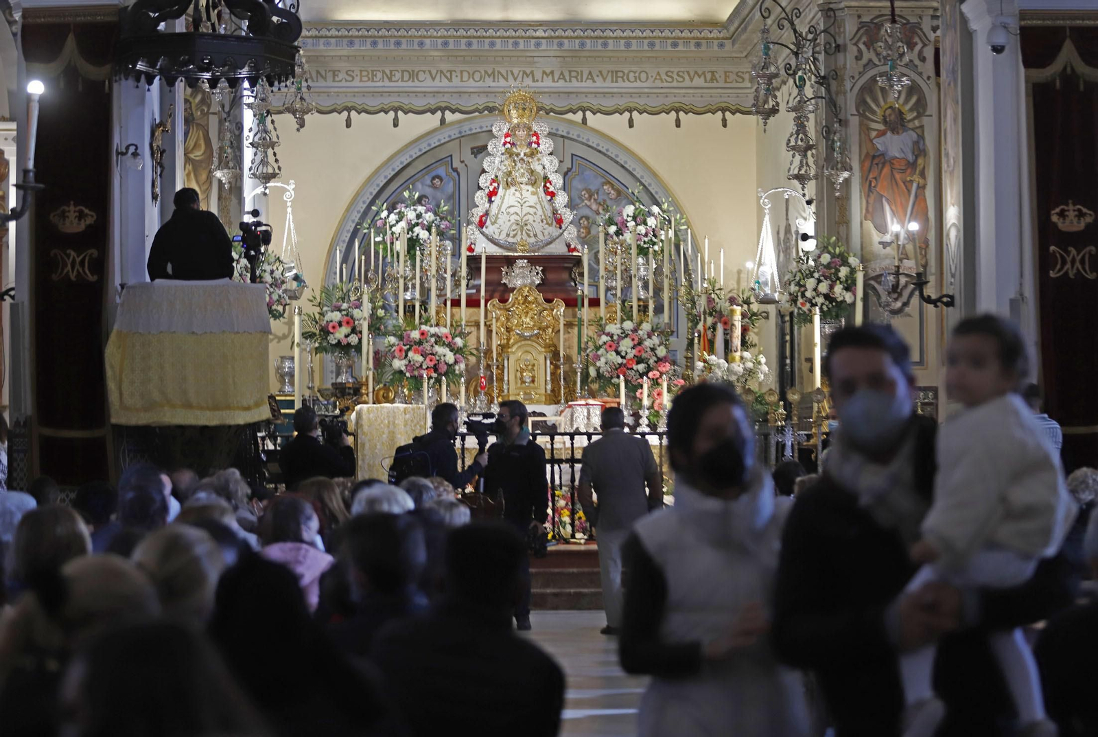 Imágenes de la Candelaria en Almonte.