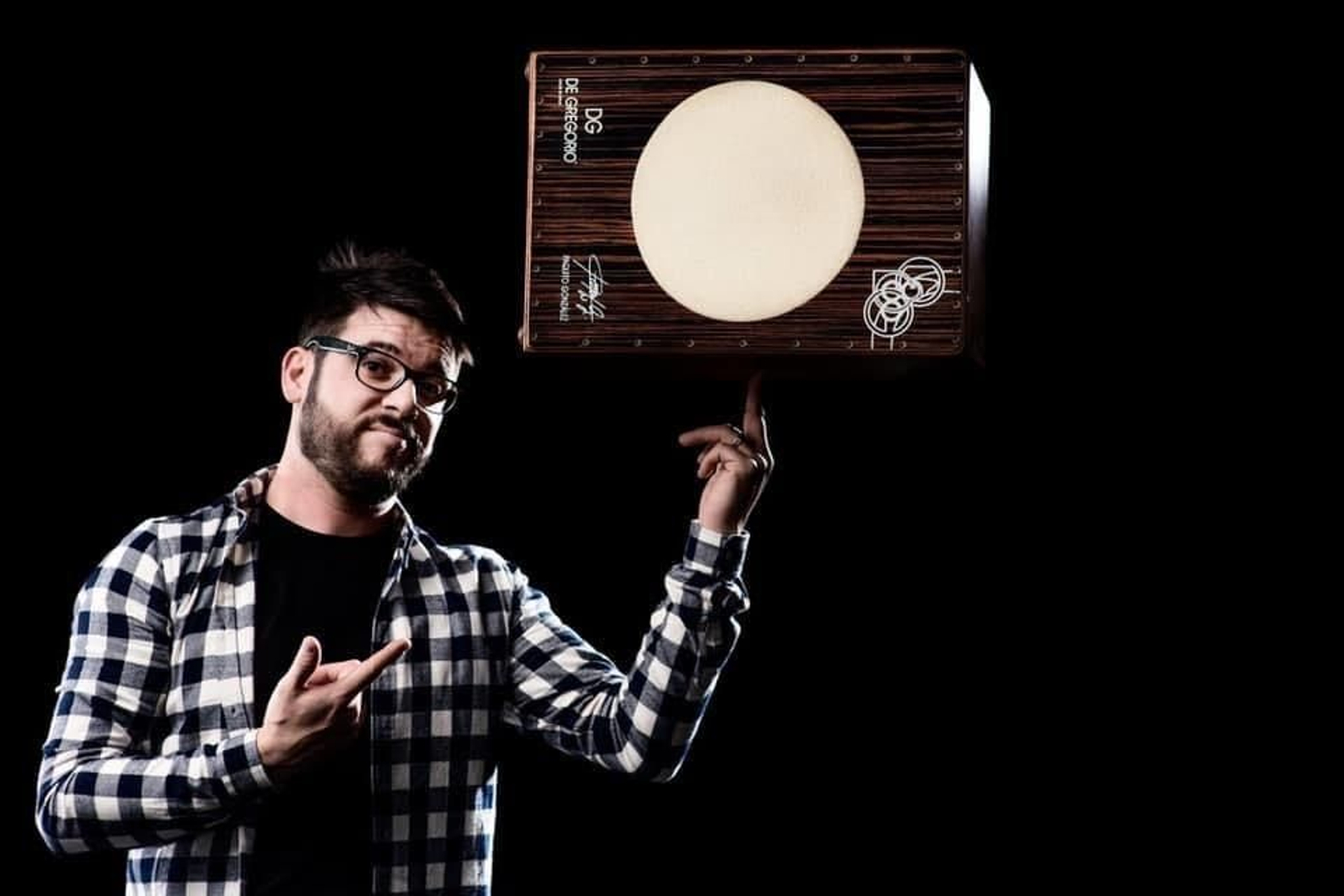 El percusionista Paquito González