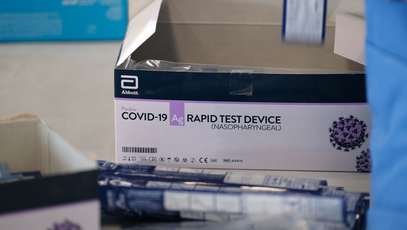 Fotogalería cribado test antígenos COVID-19 en Berja. Almería