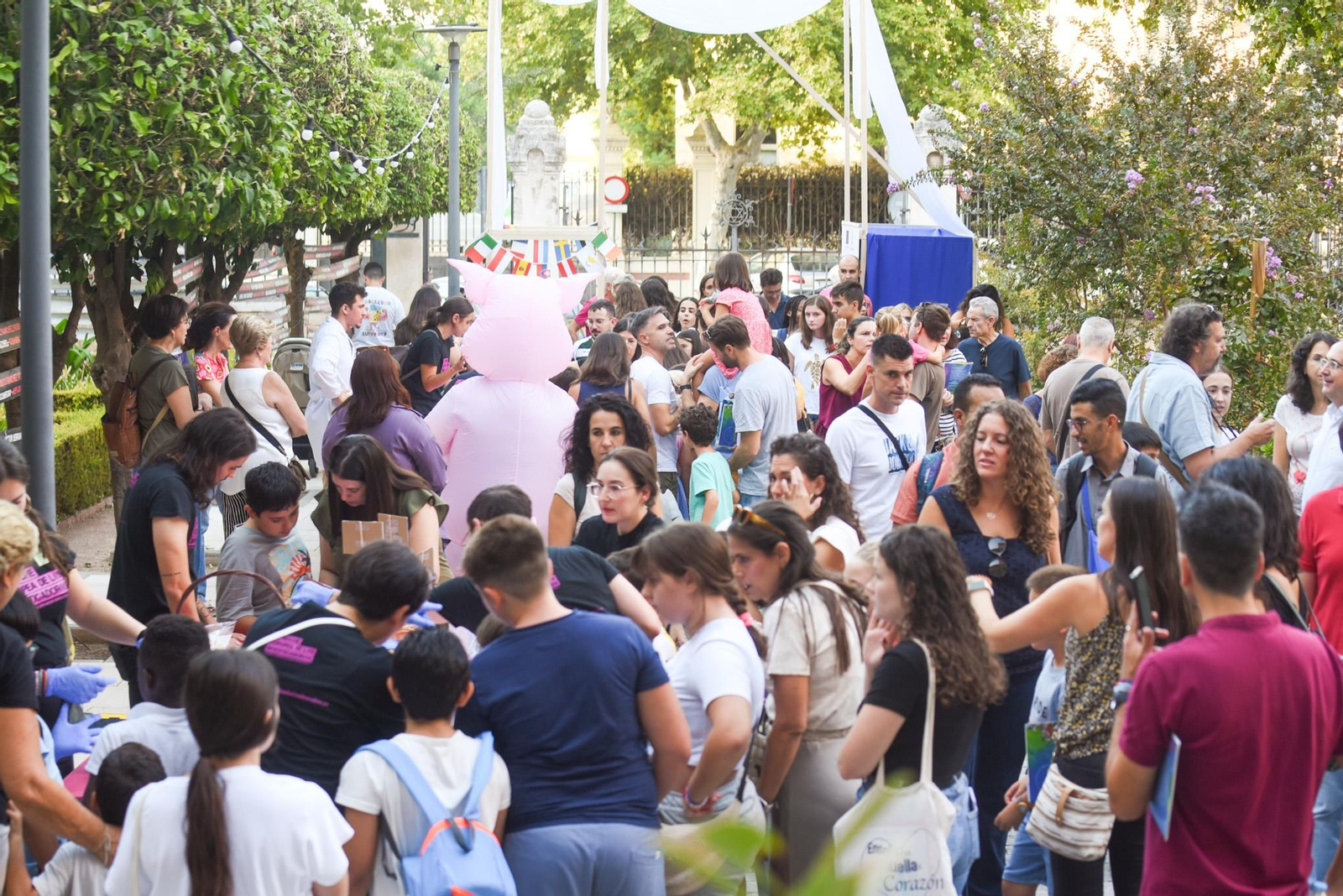 Las mejores fotos de la Feria de los Ingenios, el cierre de la Noche de los Investigadores en Córdoba