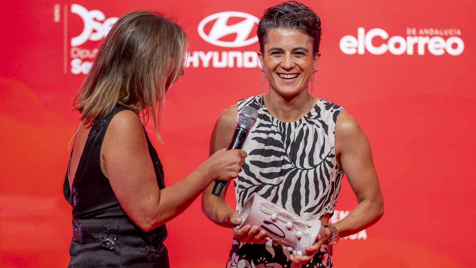 La deportista María Pérez, galardonada en los Premios Woman. La deportista María Pérez, galardonada en los Premios Woman.