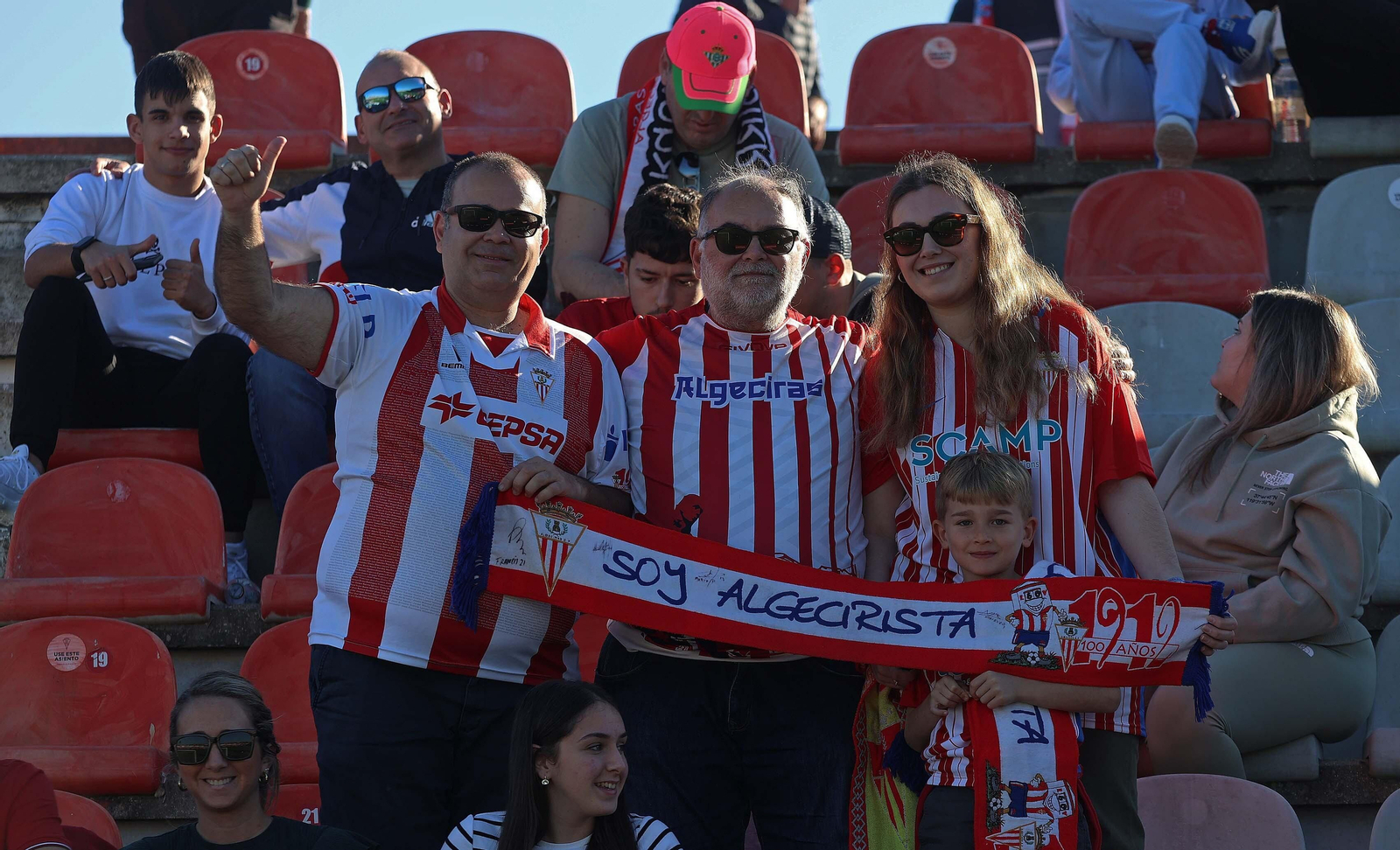 Búscate en el Nuevo Mirador durante el Algeciras - Real Madrid Castilla de Primera Federación