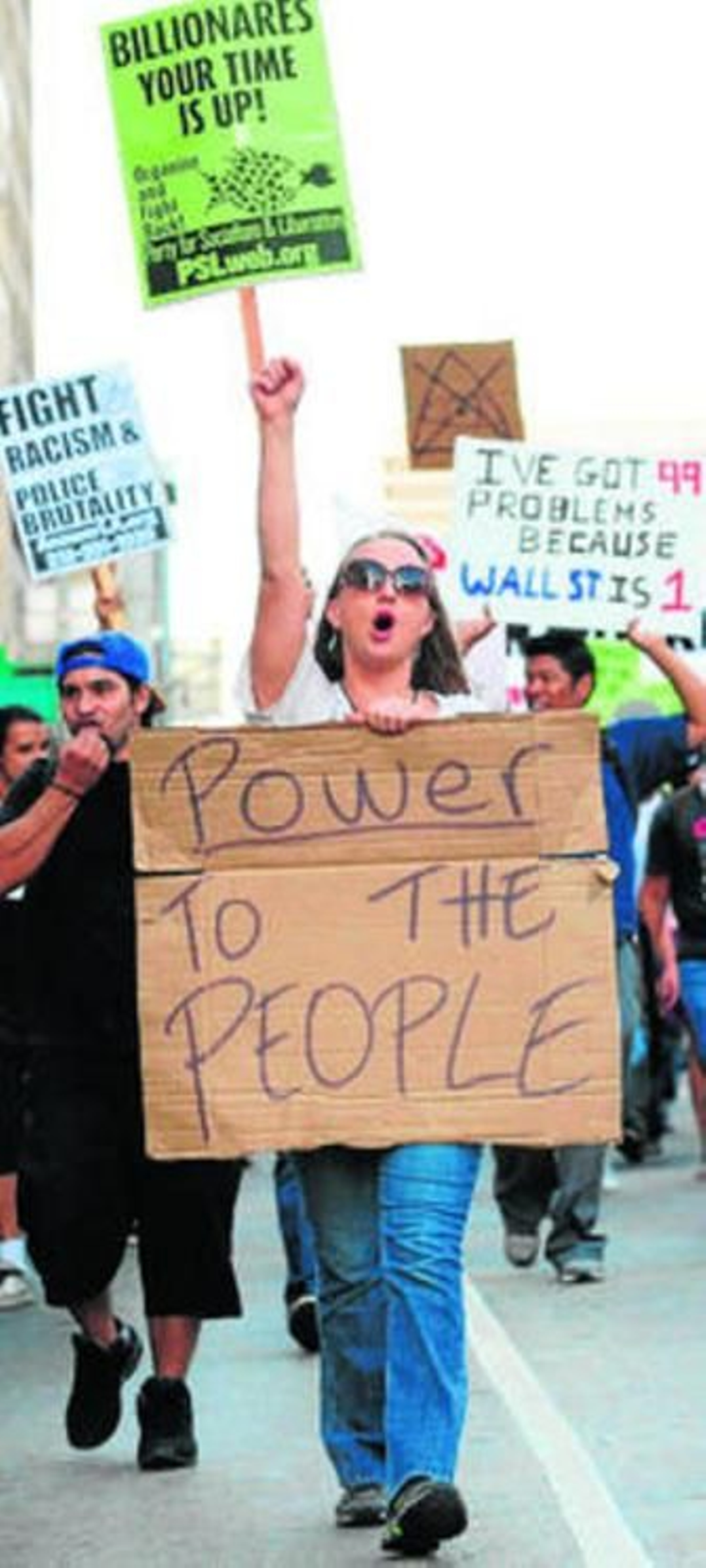 Protesta de apoyo al movimiento contra Wall Street en Los Ángeles.