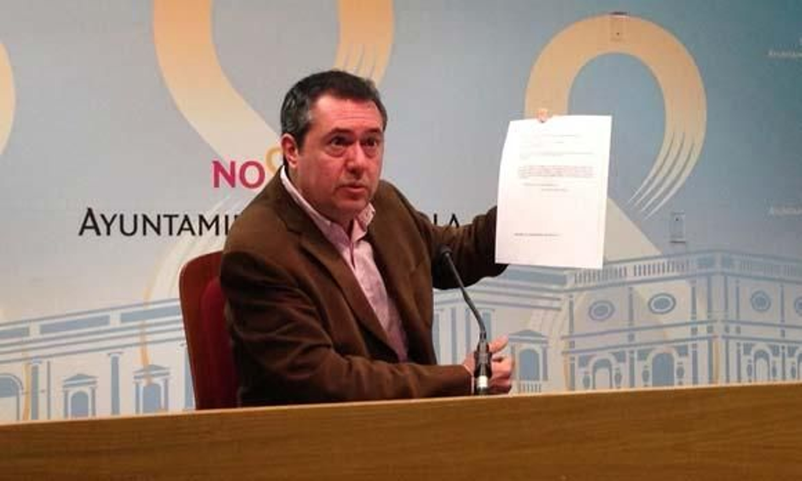Un juzgado preguntó al gobierno local si autorizó retirar material de la antigua comisaría de la Cartuja