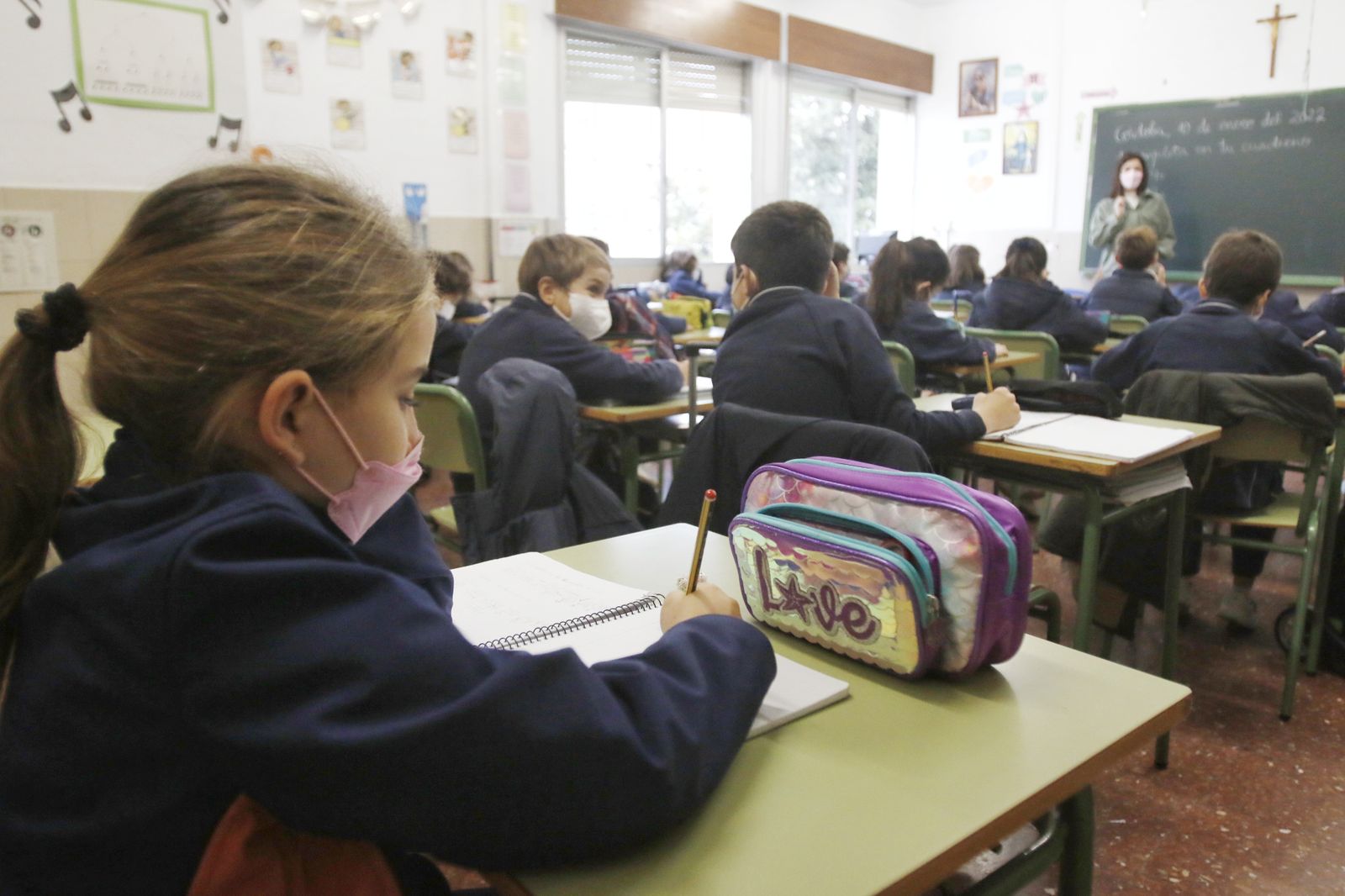 Las imágenes de la vuelta al colegio en Córdoba tras las vacaciones de Navidad