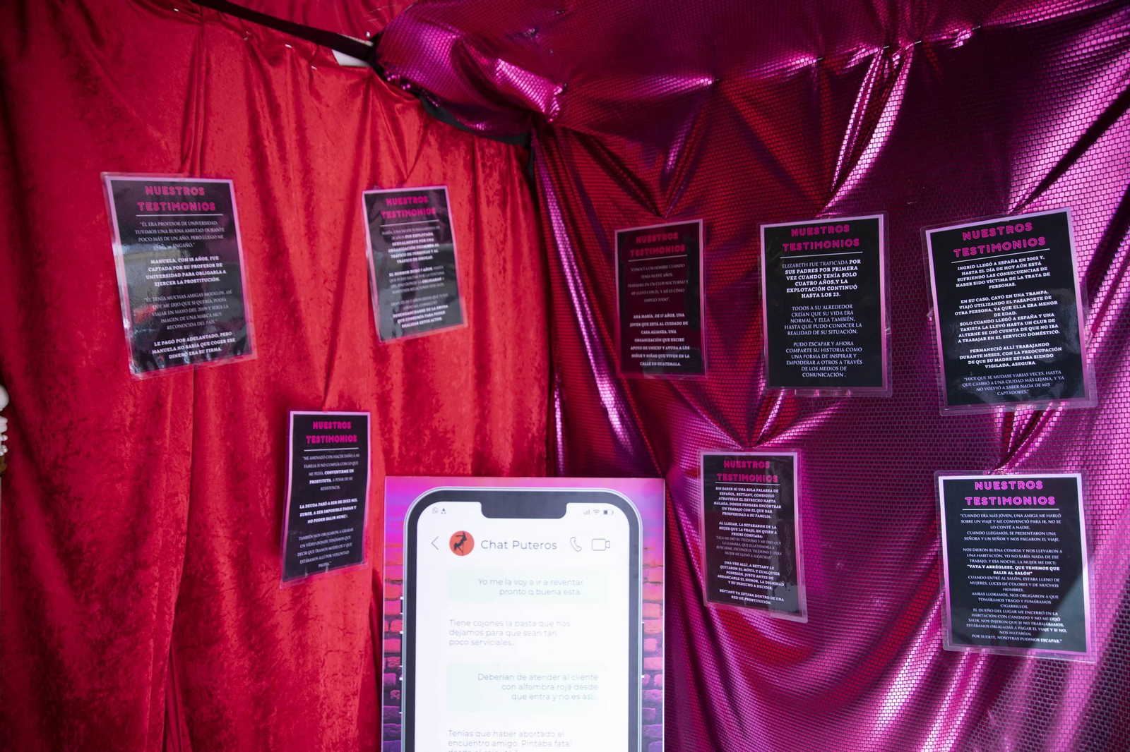 Sensibilización sobre la trata de mujeres en el IES Maestro Padilla de Almería, en imágenes