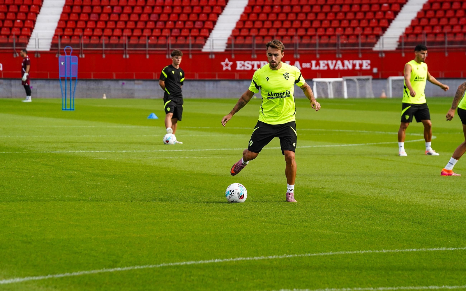 Paso atrás de Horta en su progresiva introducción en la rotación del equipo