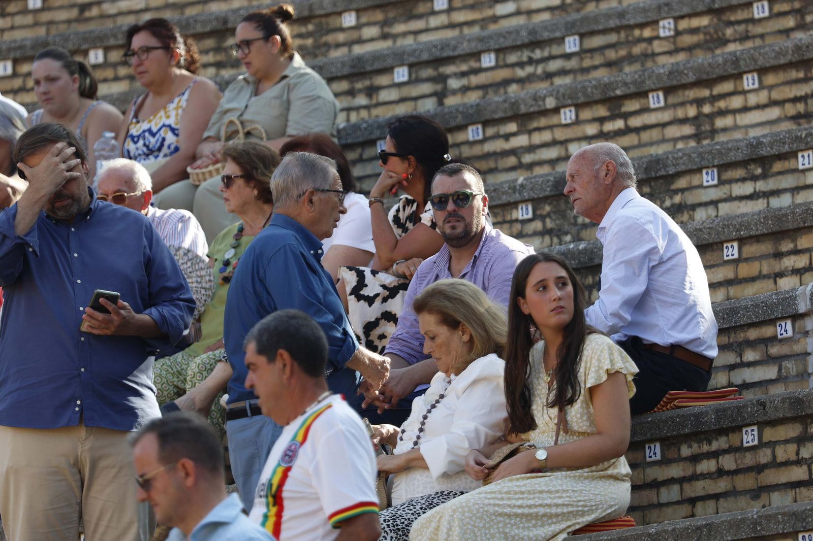 Búscate en las fotos de la corrida de Miura de la Feria Real de Algeciras