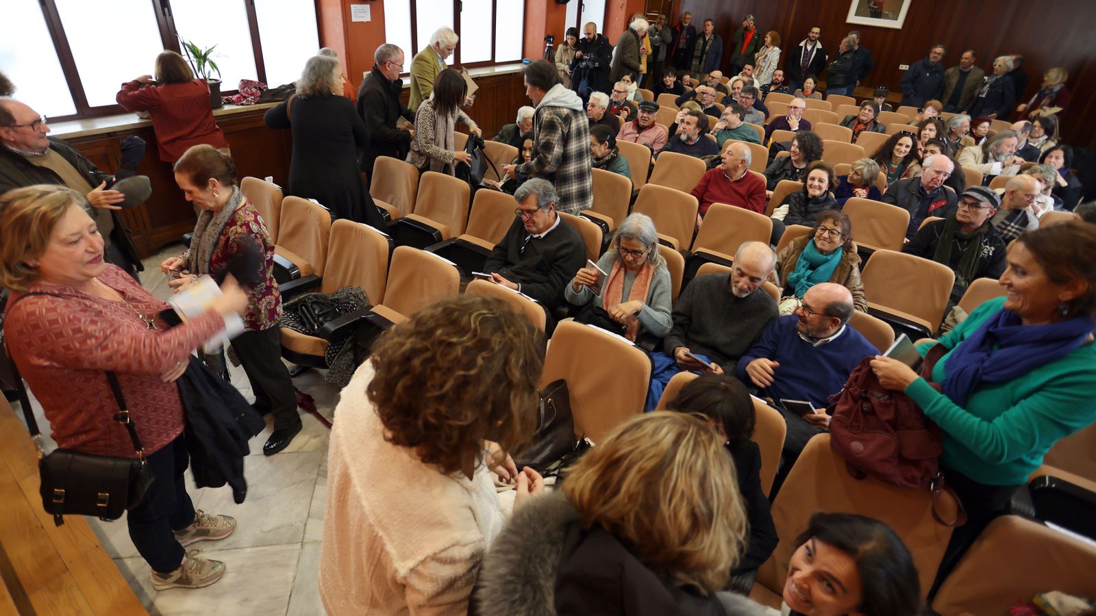 Disco homenaje a José María Velázquez-Gaztelu