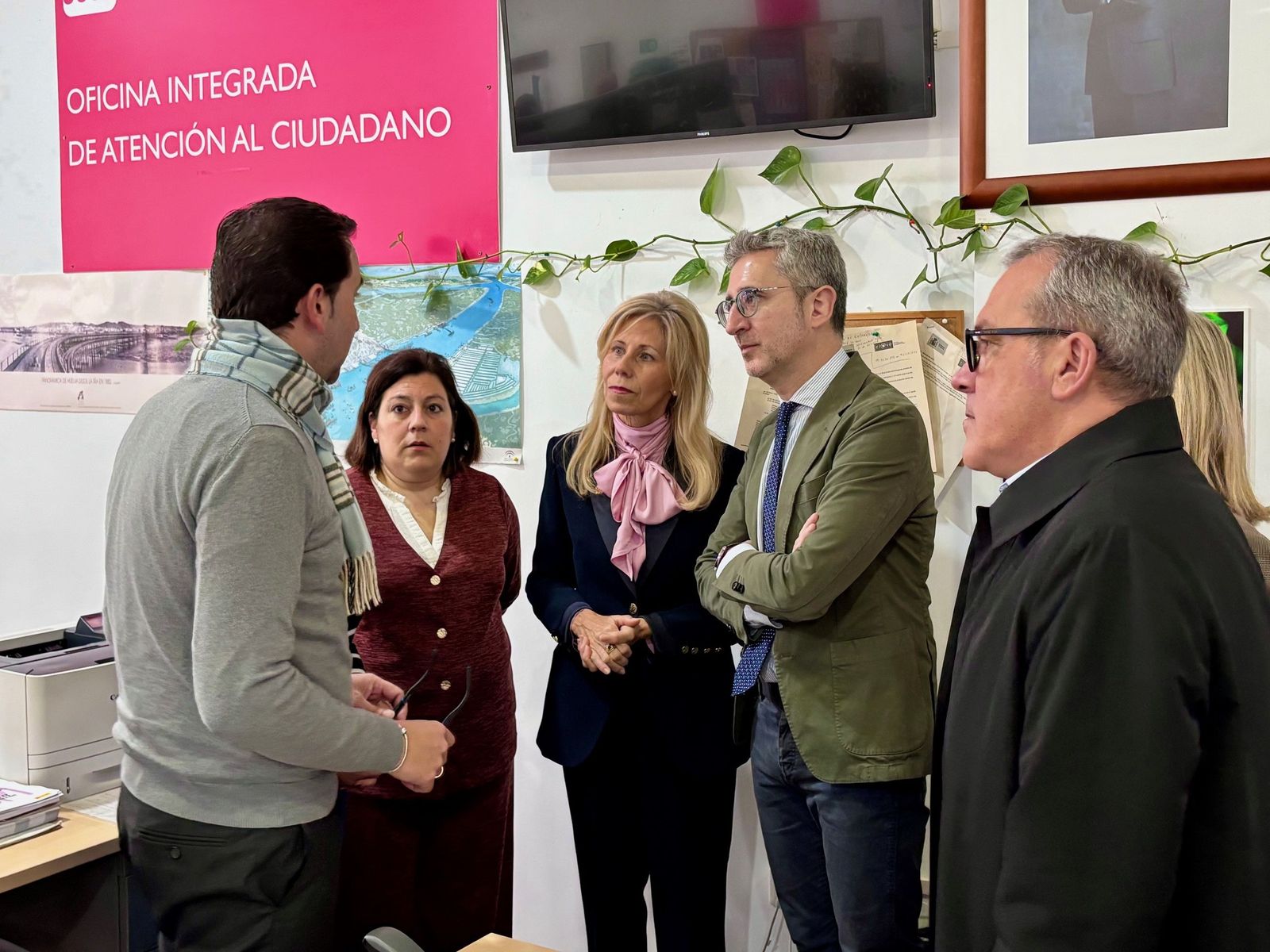 Visita secretario Estado Politica Territorial Oficina Atención Integral Huelva