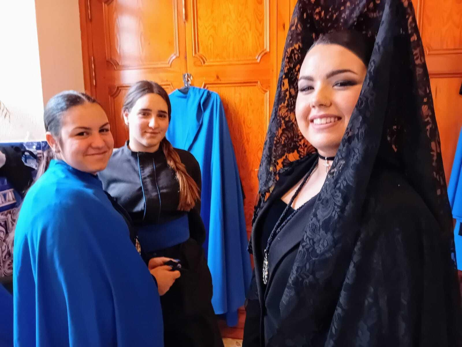 Las imágenes del Martes Santo en Chiclana 2024: El Amor y Afligidos