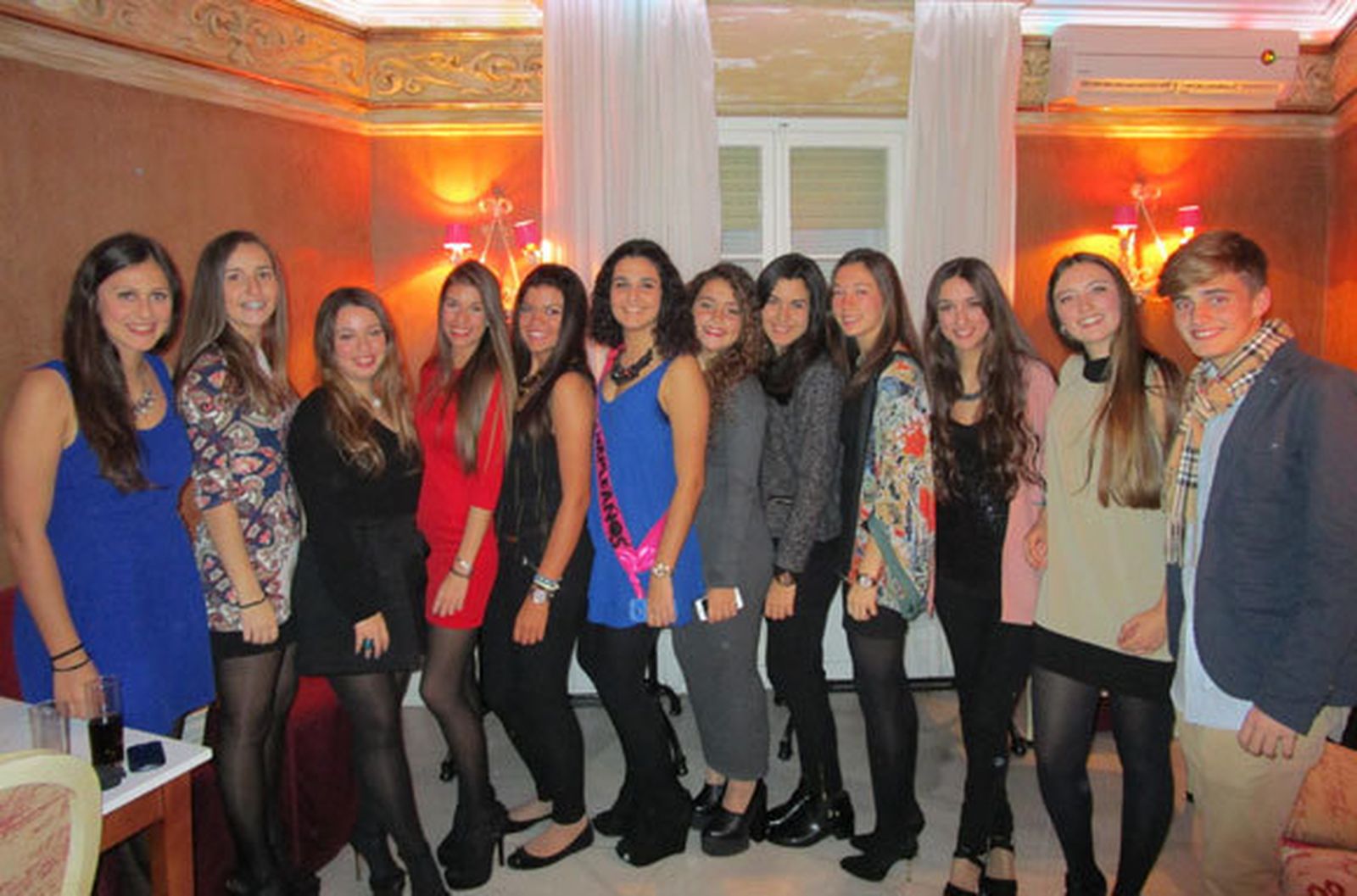 Celebración de jóvenes por mayoría de edad