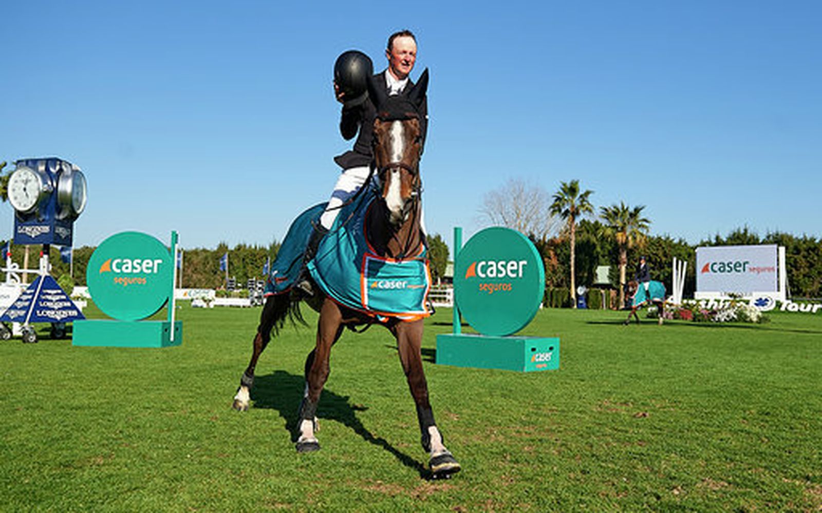 El irlandés Peter Moloney posa con ‘Ornellaia’.