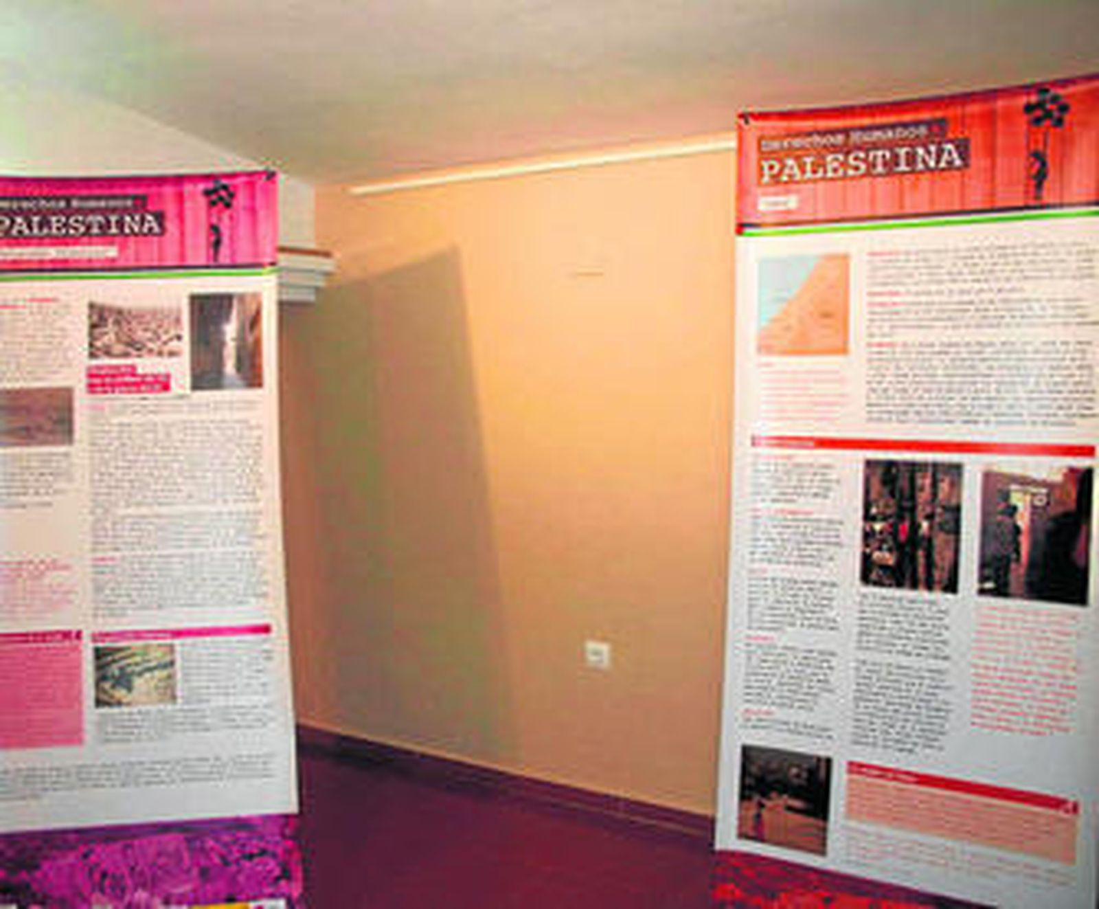 La muestra se encuentra ubicada en el Teatro Municipal Alcalde Juan Manuel Santana lepero.