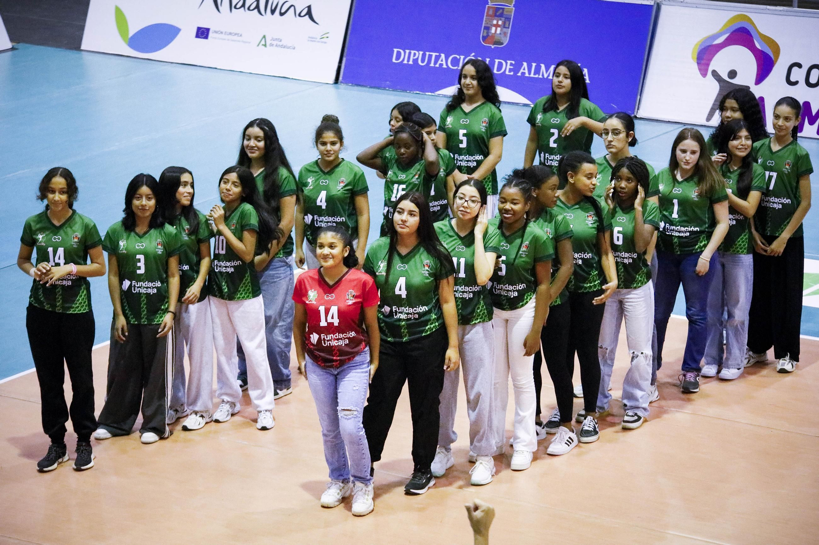 Unicaja Costa de Almería-Arenal Emeve de la Superliga, en imágenes
