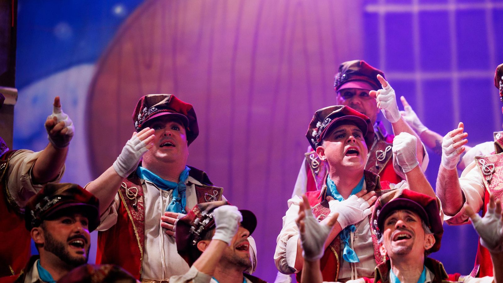 Búscate entre las mejores imágenes de la segunda semifinal del COAC 2025