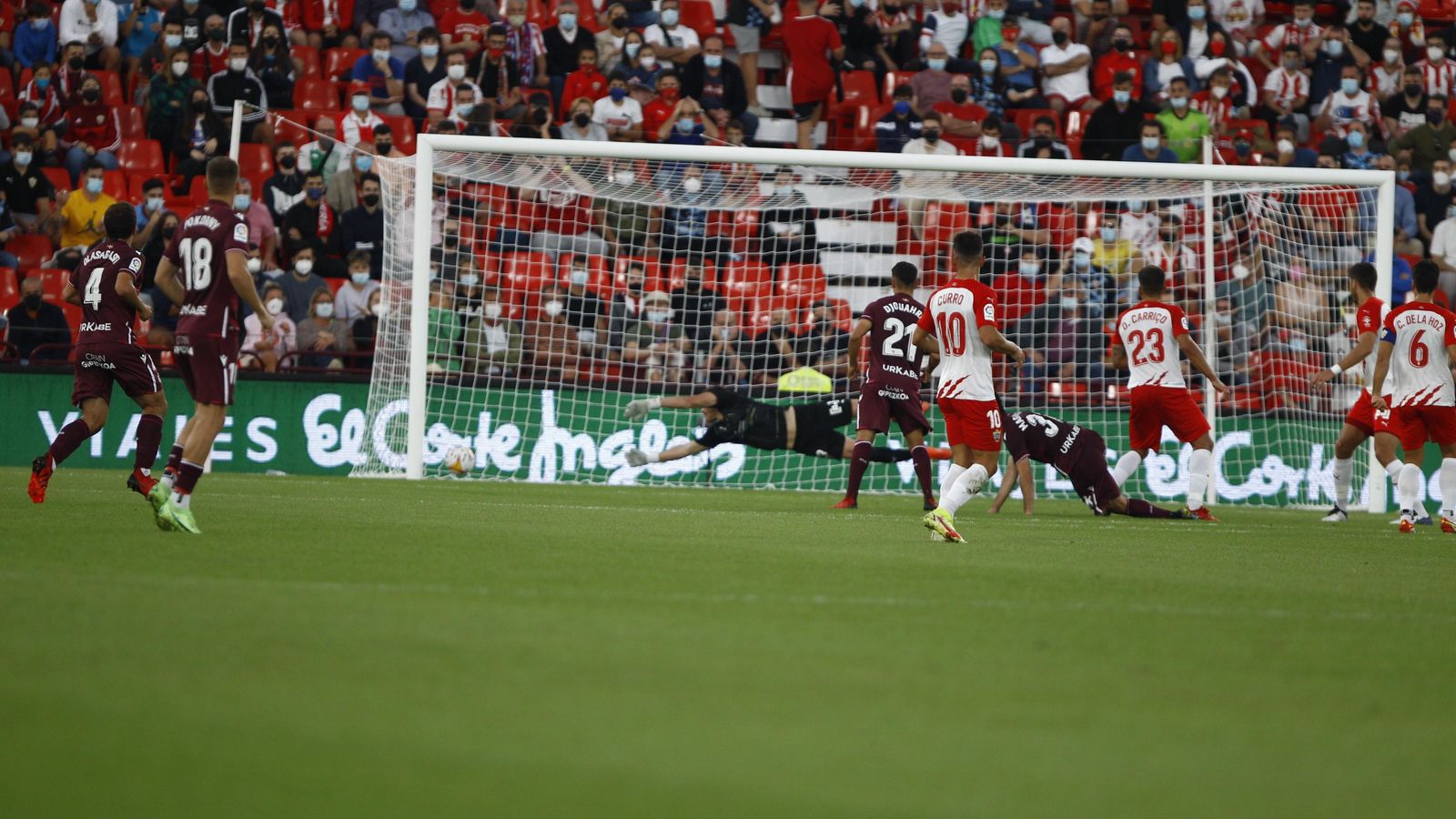 Fernando encaja el 1-1 tras remate de Magunazelaia
