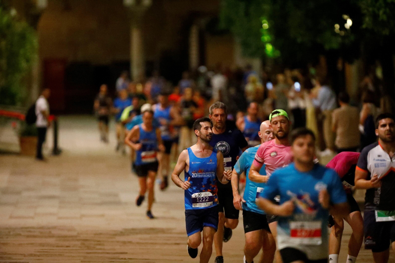 Las mejores fotos de la XX edición de la Nocturna Trotacalles en Córdoba