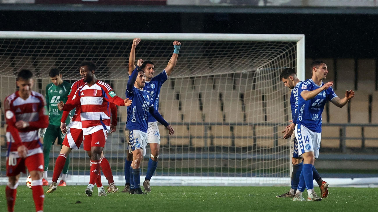 Imágenes del Xerez DFC contra el Recreativo Granada