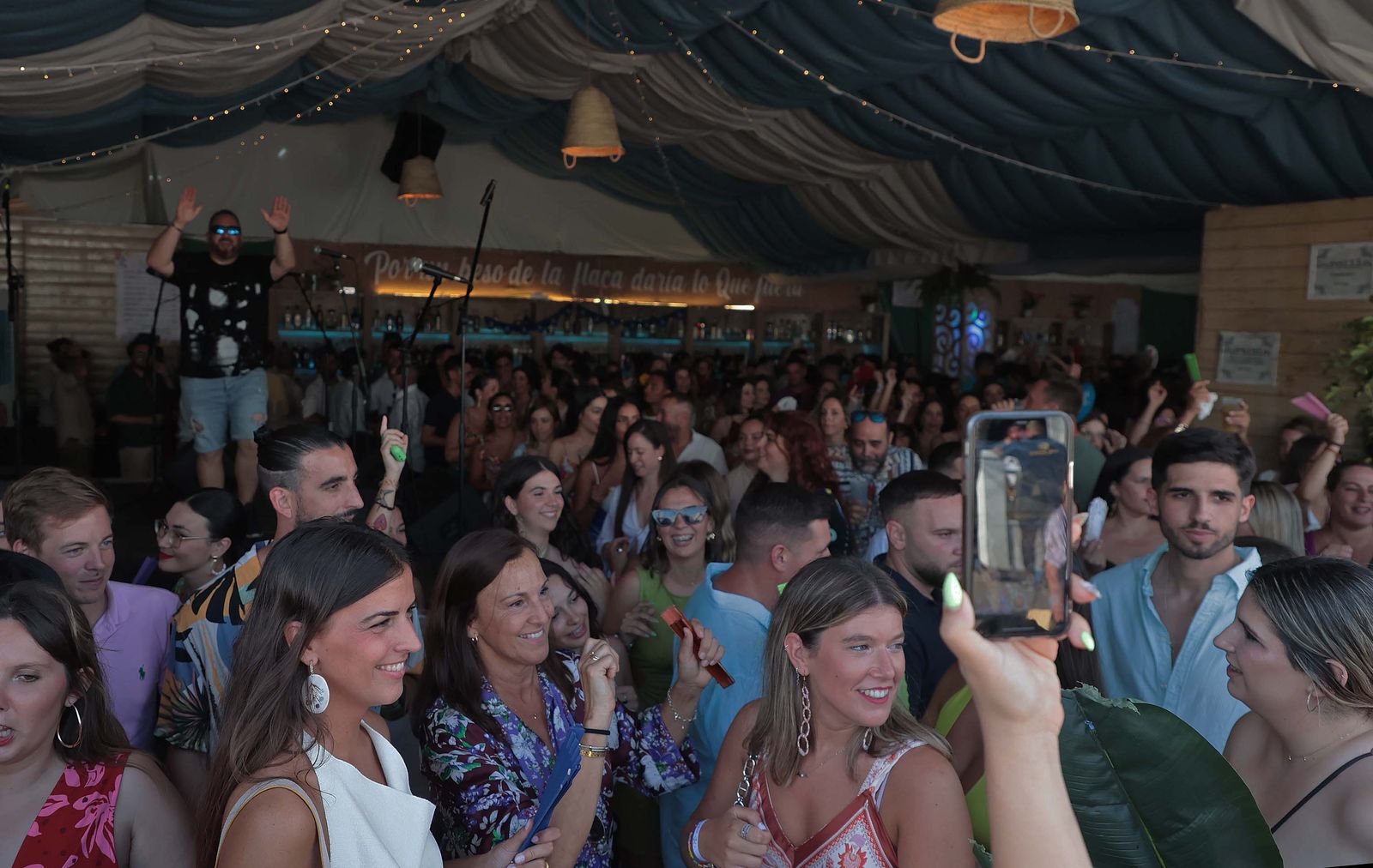 Búscate en las fotos del lunes en la Feria de Algeciras