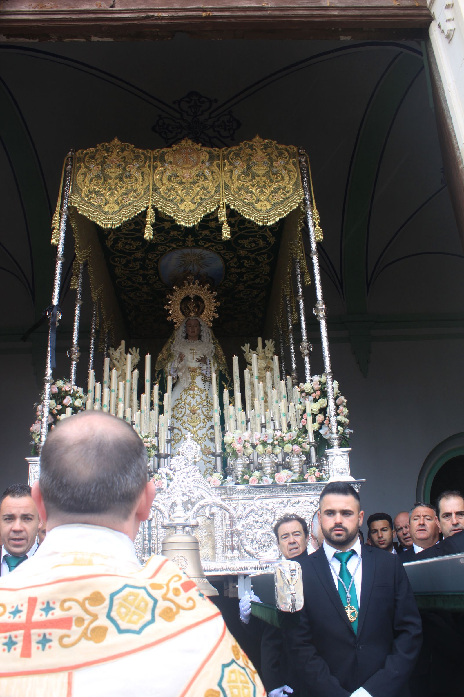Las imágenes del Domingo de Resurrección en Vélez Rubio