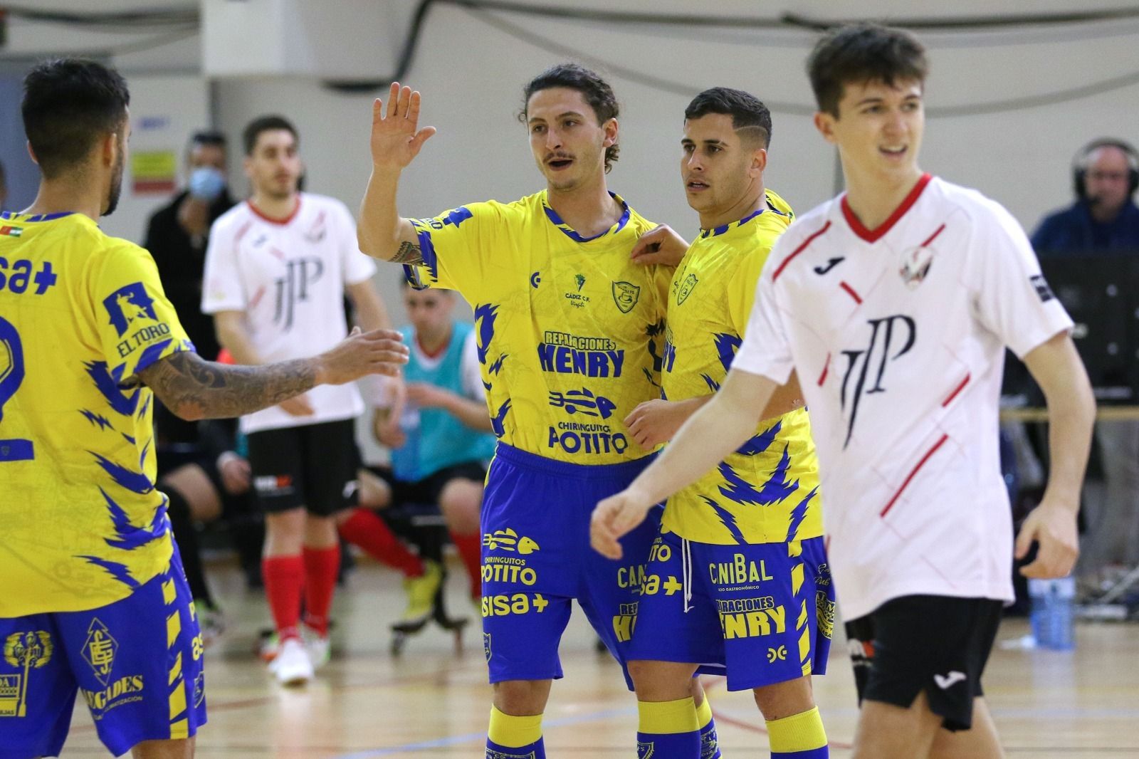 Celebración de uno de los goles del cuadro panadero.