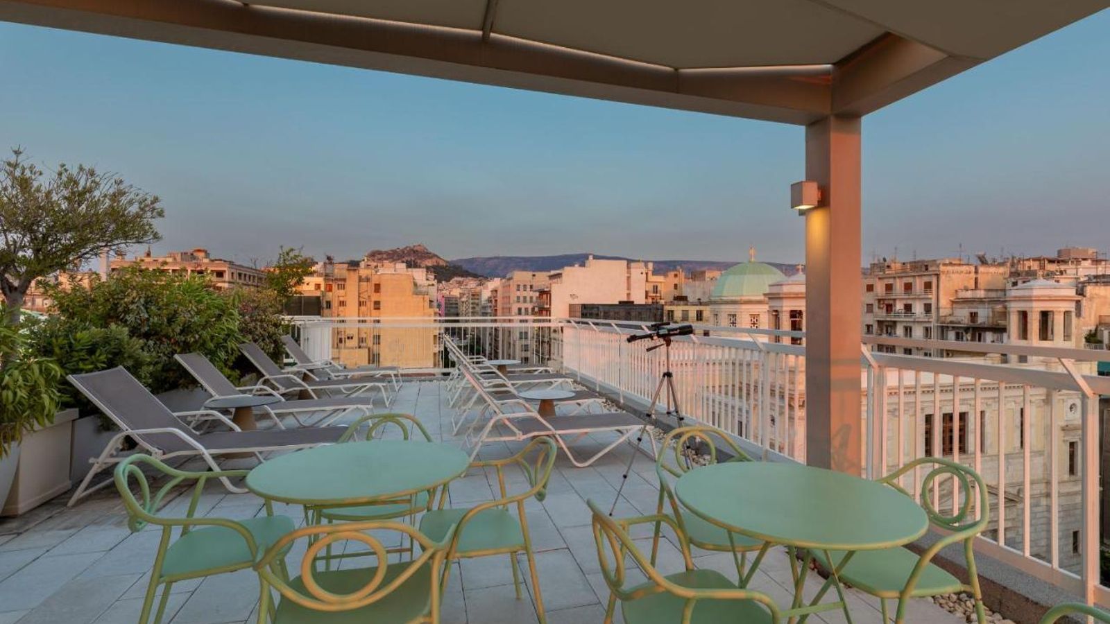 Una de las áreas del nuevo hotel de Casual en Atenas