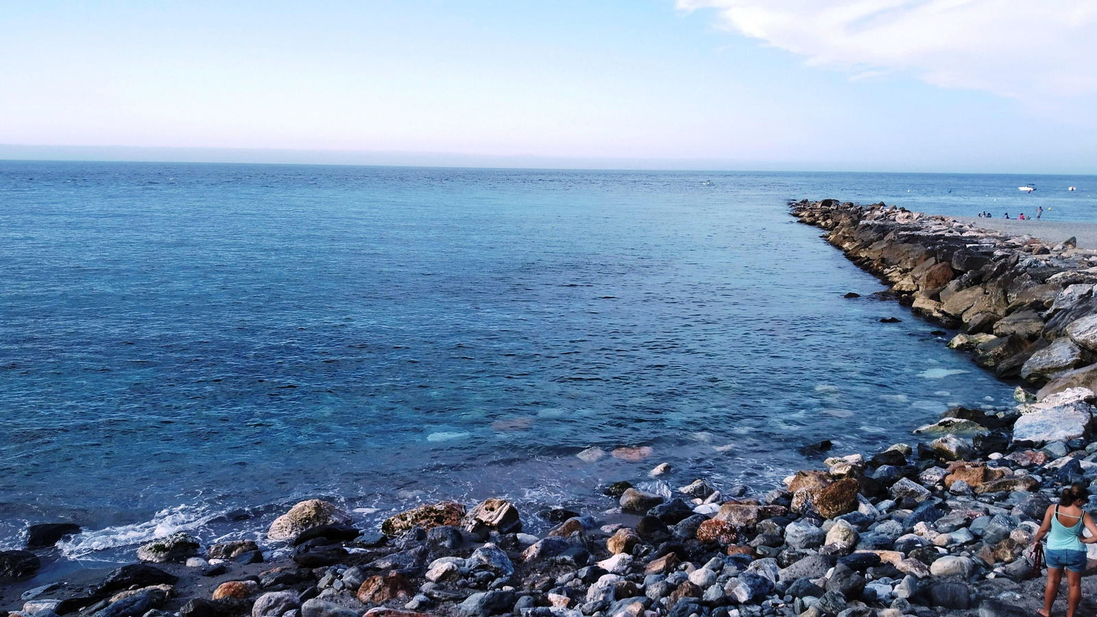 El puerto deportivo de la Marina Urbana de Almuñécar comienza con los estudios técnicos