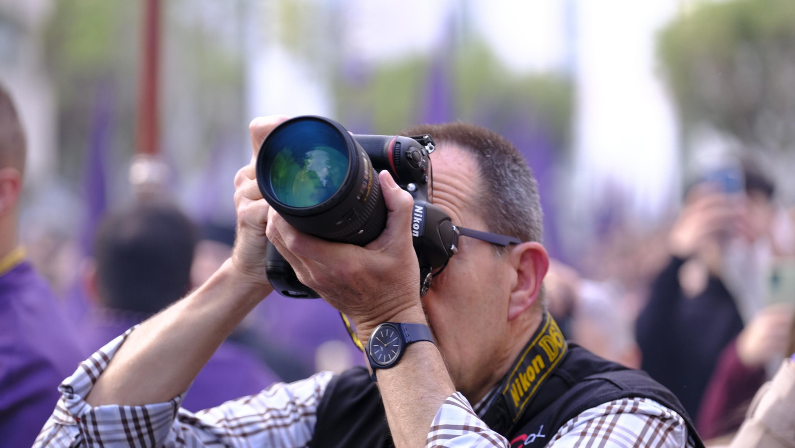 Pasión vuelve a su Iglesia de Santa Teresa azotada por la lluvia