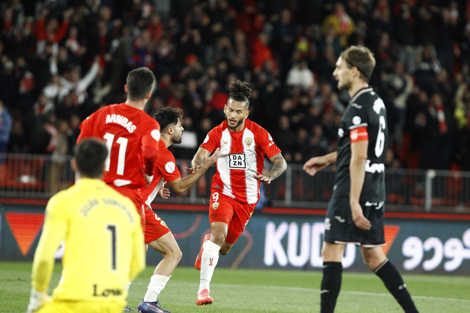 El partido U.D. Almería-C.D. Leganés de Copa del Rey, en imágenes