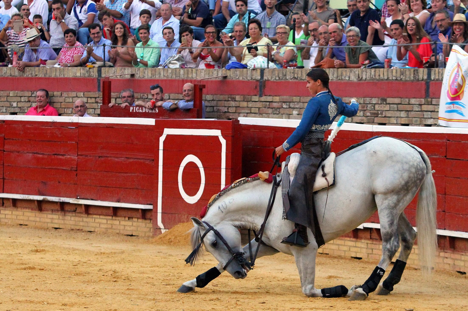 Imágenes de la corrida de rejones de Pablo Hermoso de Mendoza, Andrés Romero y Lea Vicens.