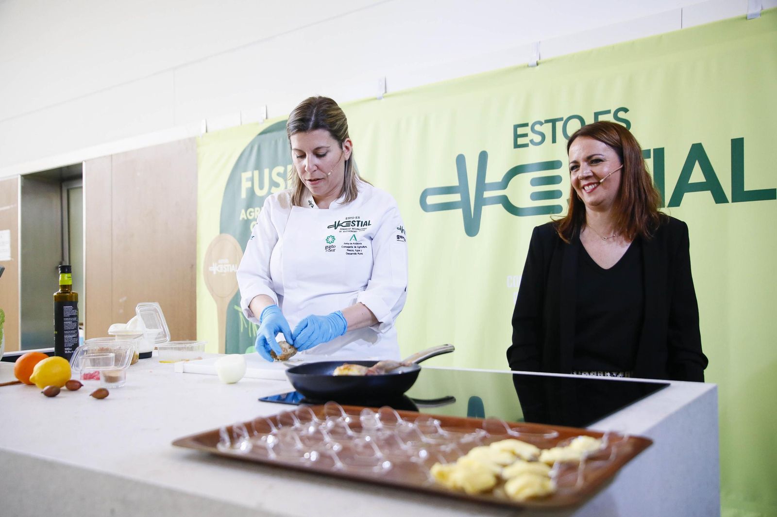 Imágenes del último día del Congreso Internacional Vestial 2025 en el Palacio del Toyo