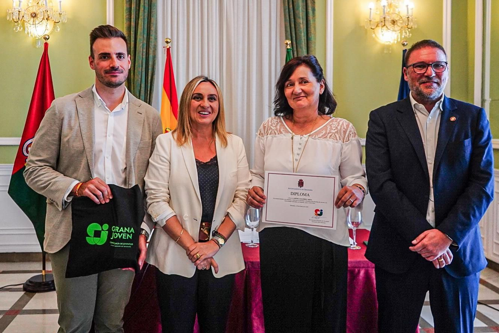 Así son los once estudiantes con mejores notas de la Selectividad en Granada, en imágenes