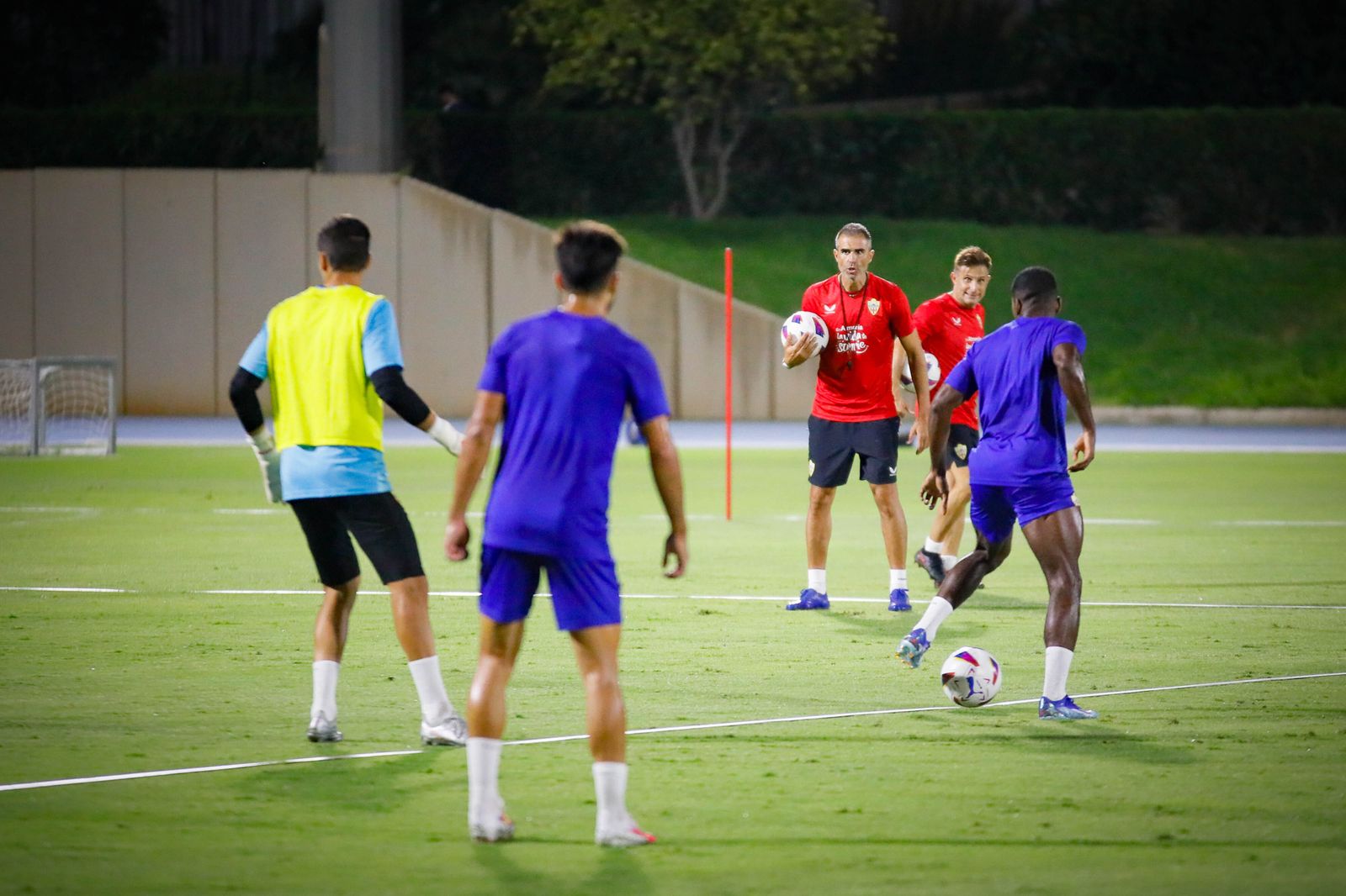 Garitano, en su primer entrenamiento con la UDA